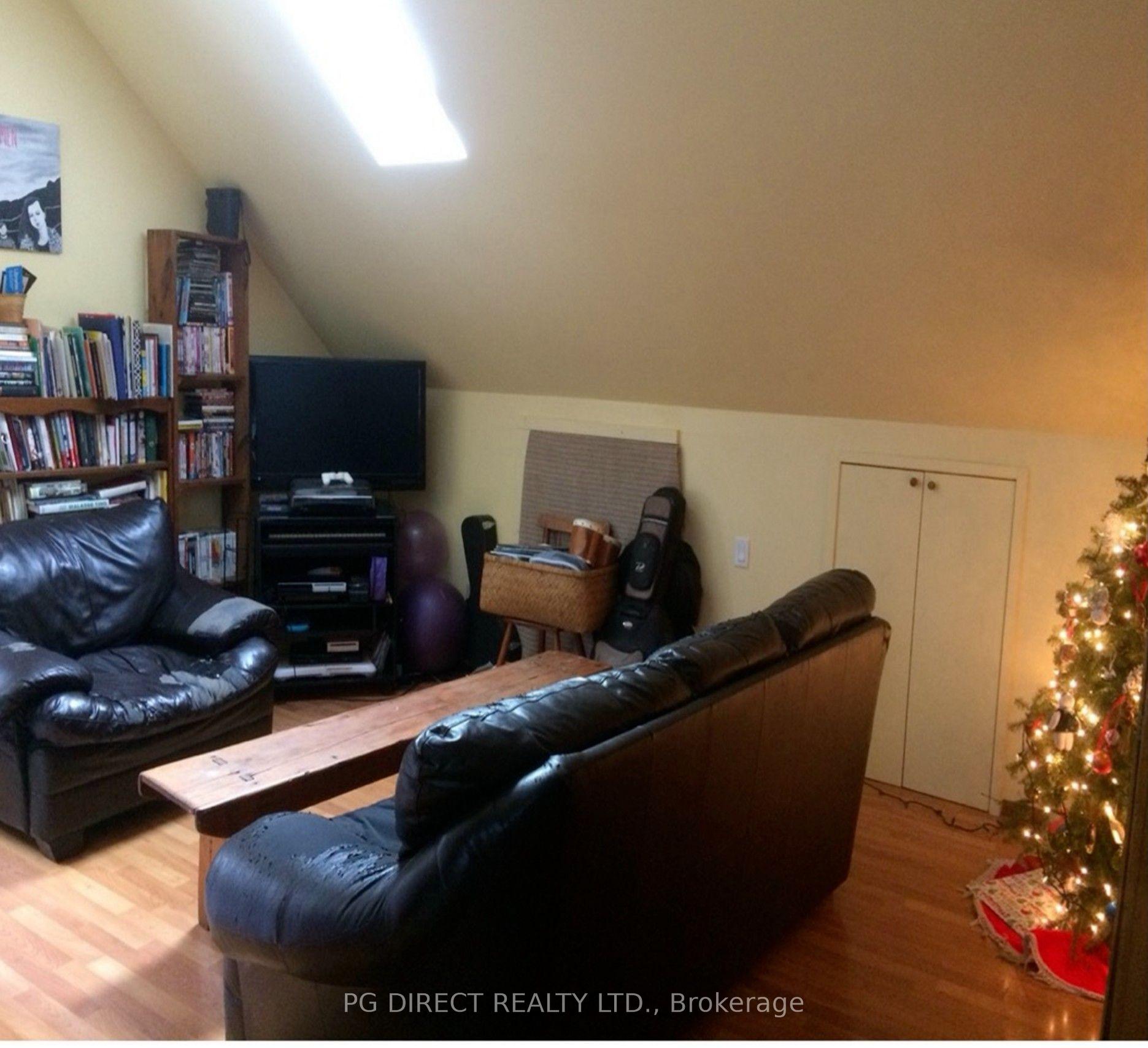 Photo 9 of 106 York Street, Guelph/Eramosa, Eden Mills — HOMEH