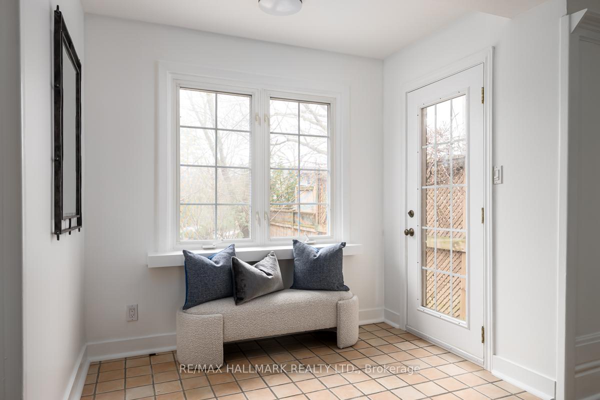 Photo 7 of 167 Welland Avenue, Toronto, Rosedale-Moore Park — HOMEH