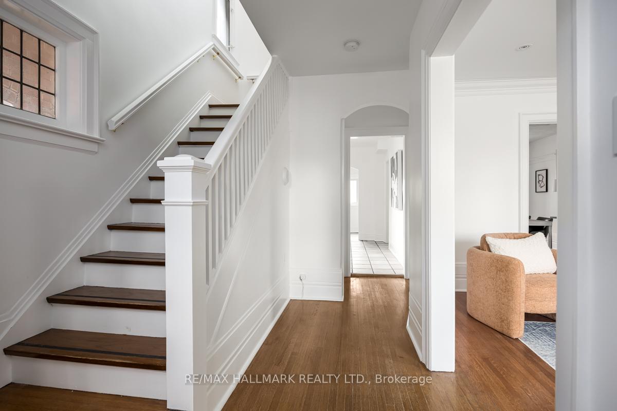 Photo 12 of 167 Welland Avenue, Toronto, Rosedale-Moore Park — HOMEH