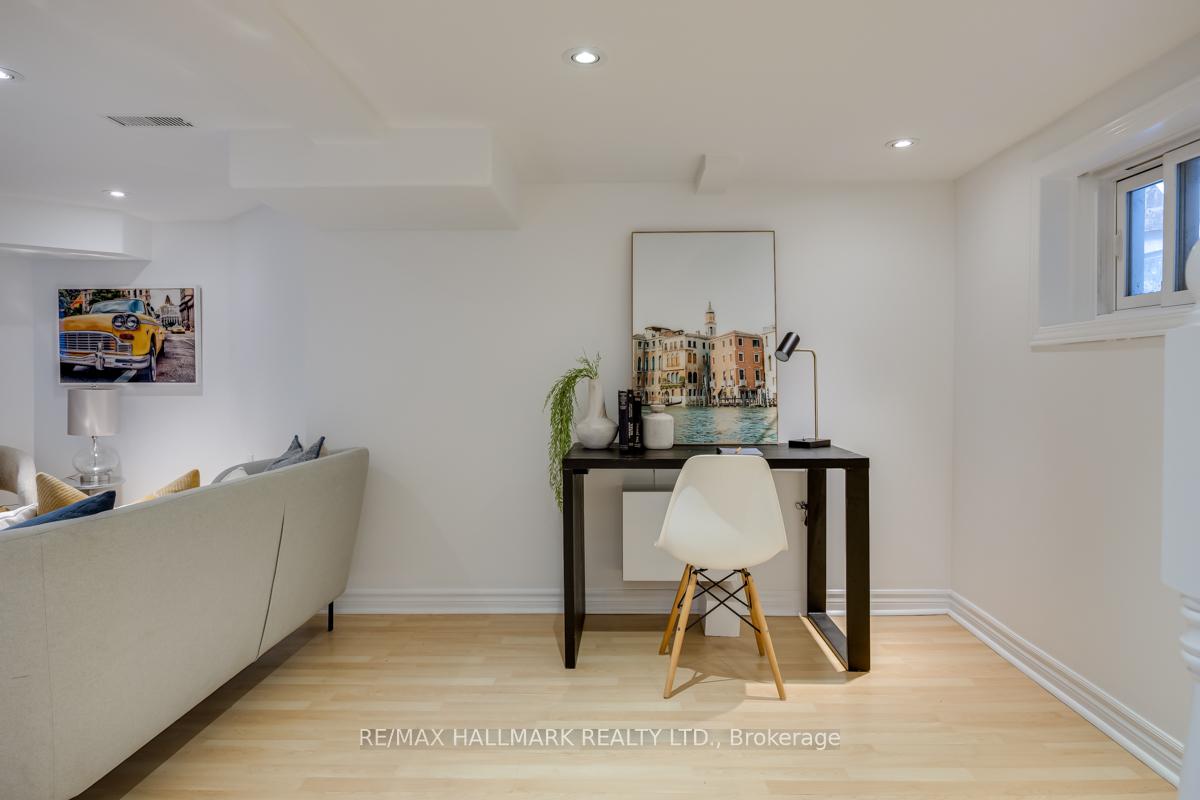 Photo 23 of 167 Welland Avenue, Toronto, Rosedale-Moore Park — HOMEH