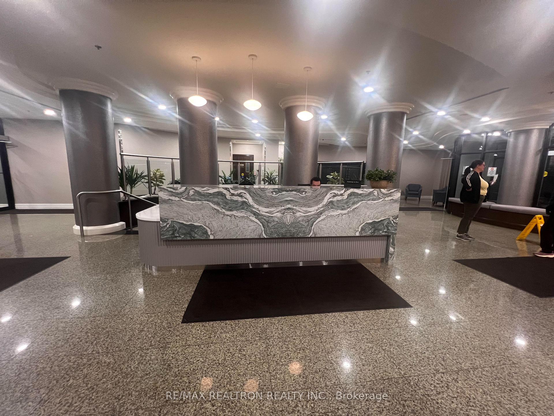 Photo 18 of Unit 1717, 233 Beecroft Road, North York, Willowdale West — HOMEH