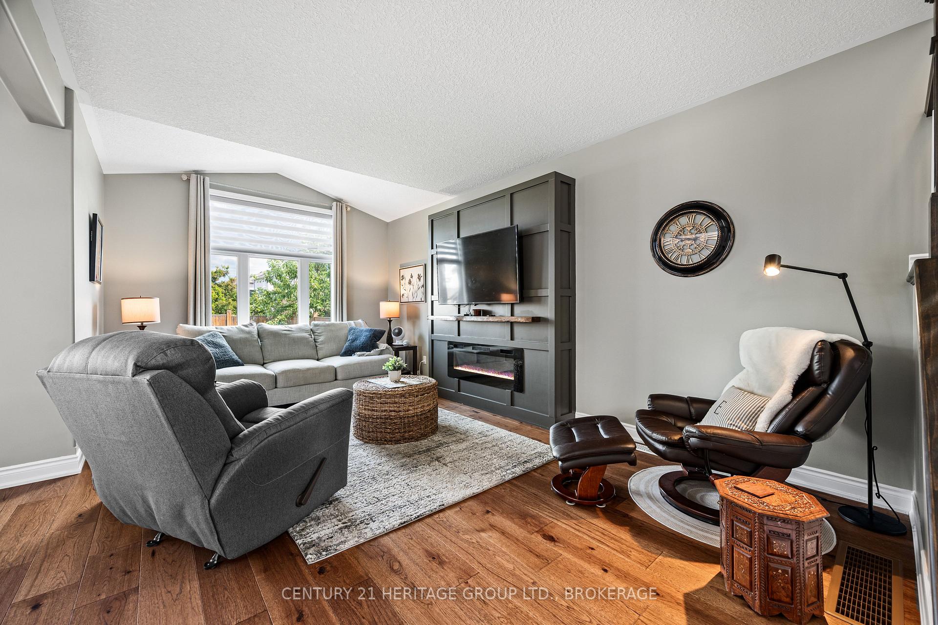 Photo 5 of 1530 Albany Drive, Kingston, City Northwest — HOMEH