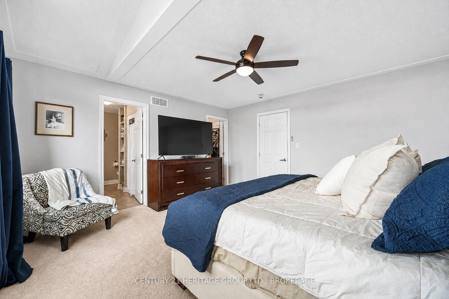 Photo 14 of 1530 Albany Drive, Kingston, City Northwest — HOMEH