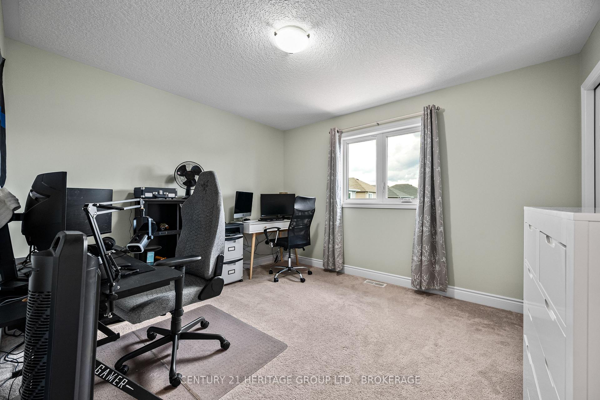 Photo 20 of 1530 Albany Drive, Kingston, City Northwest — HOMEH
