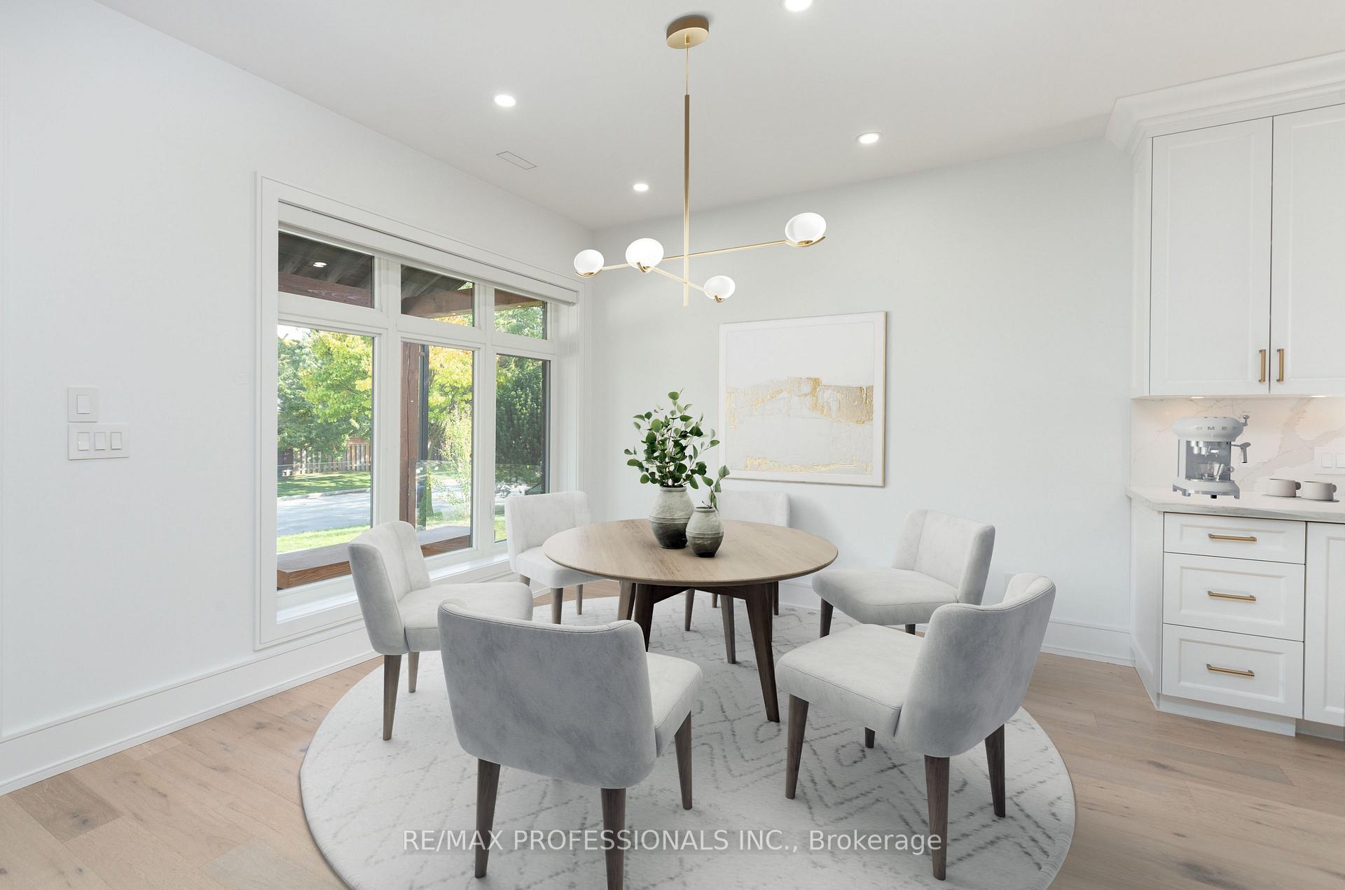 Photo 8 of 28 Martin Grove Road, Etobicoke, Islington-City Centre West — HOMEH