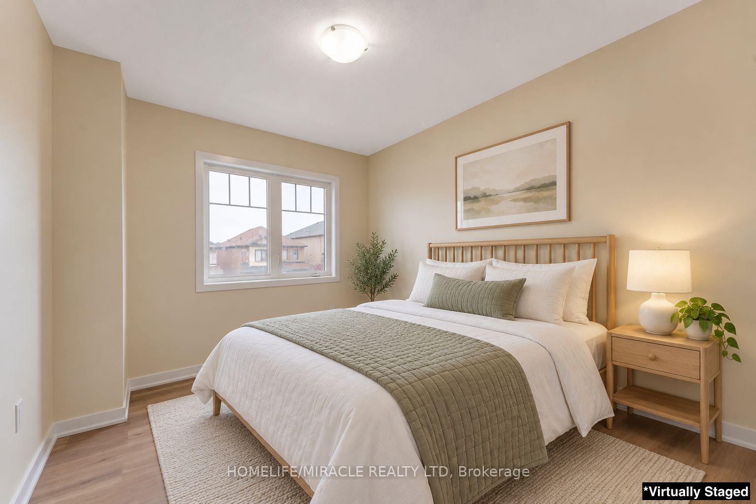 Photo 5 of 15 Bradshaw Drive, Hamilton, Stoney Creek Mountain — HOMEH