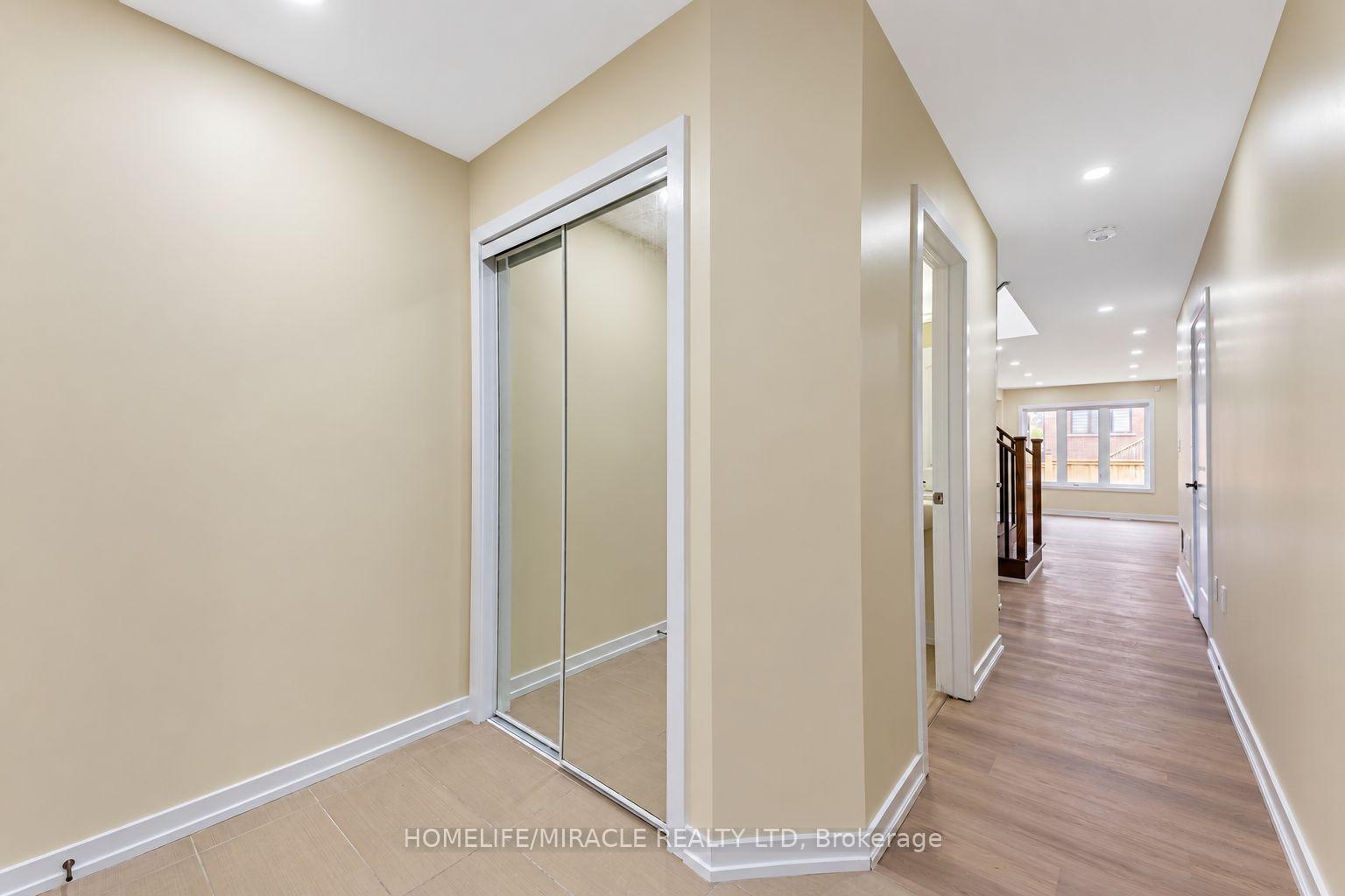 Photo 9 of 15 Bradshaw Drive, Hamilton, Stoney Creek Mountain — HOMEH