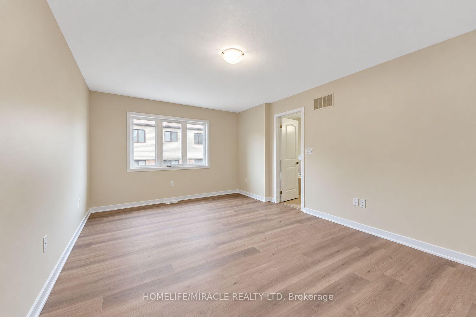 Photo 25 of 15 Bradshaw Drive, Hamilton, Stoney Creek Mountain — HOMEH