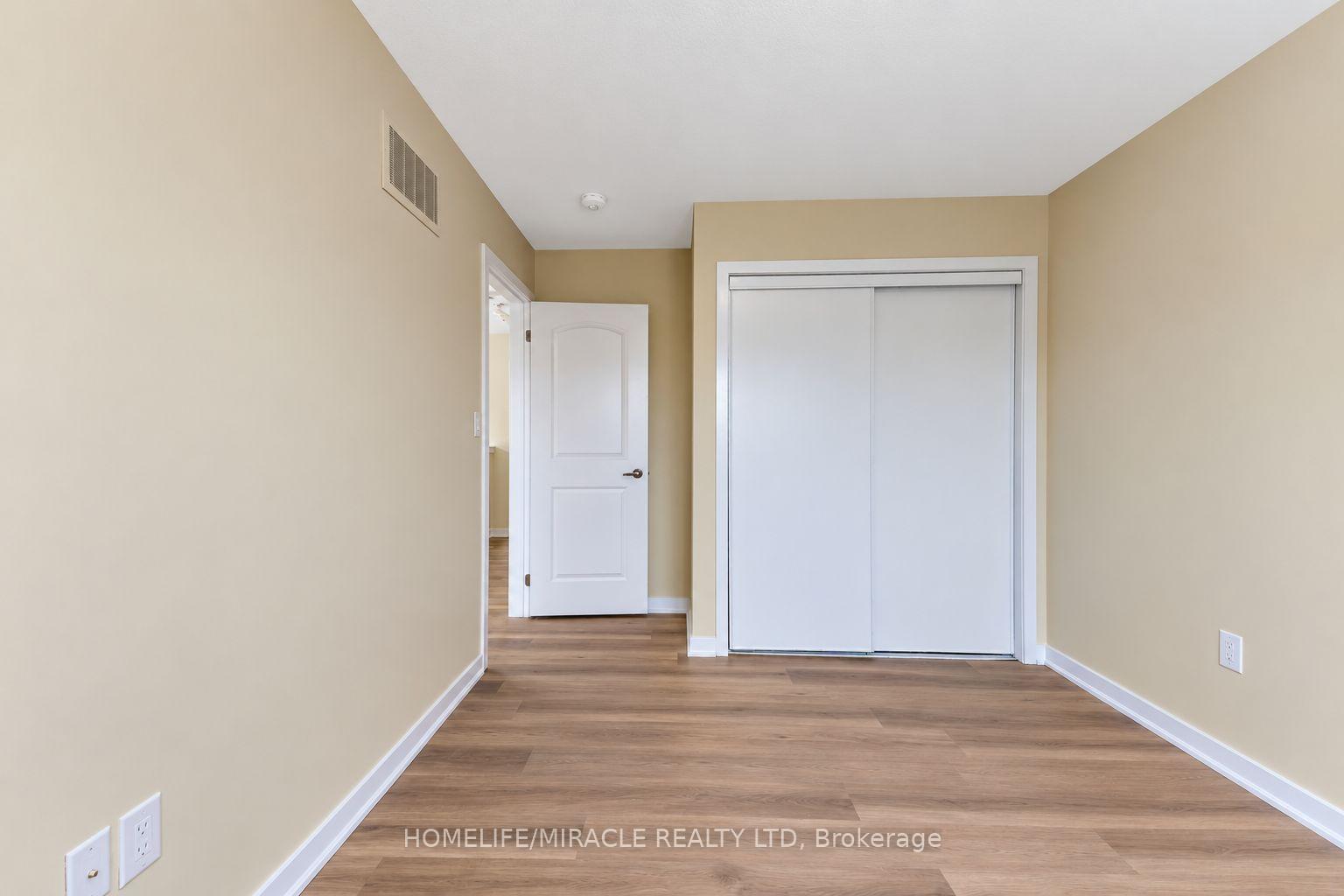 Photo 26 of 15 Bradshaw Drive, Hamilton, Stoney Creek Mountain — HOMEH