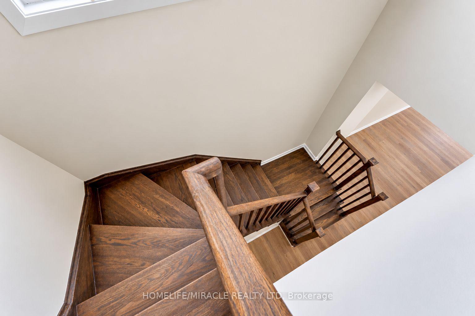 Photo 27 of 15 Bradshaw Drive, Hamilton, Stoney Creek Mountain — HOMEH