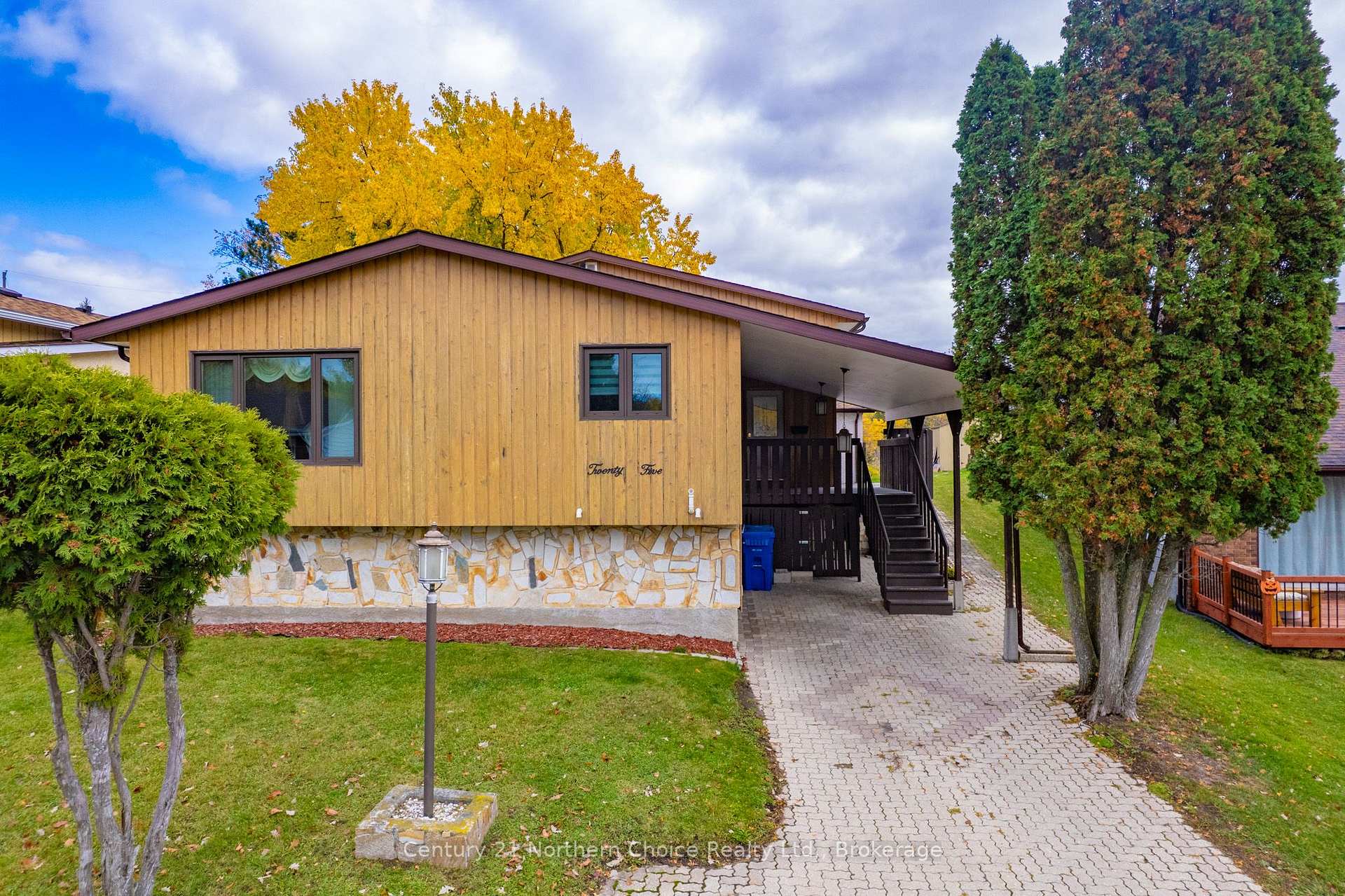 Photo of 25 Cambrian Drive