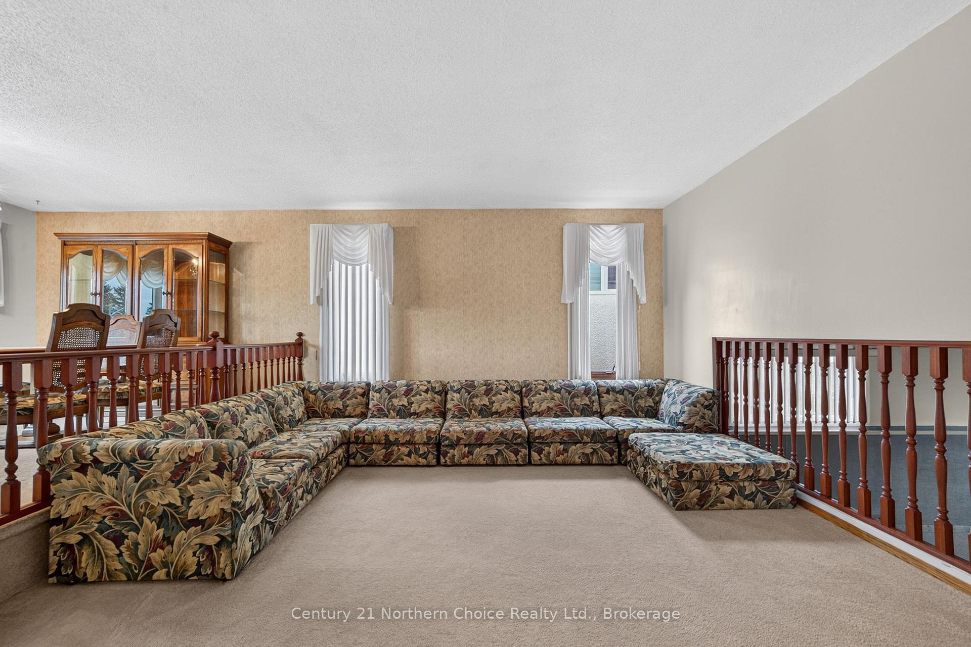 Photo 16 of 25 Cambrian Drive, Kenora, Amethyst — HOMEH