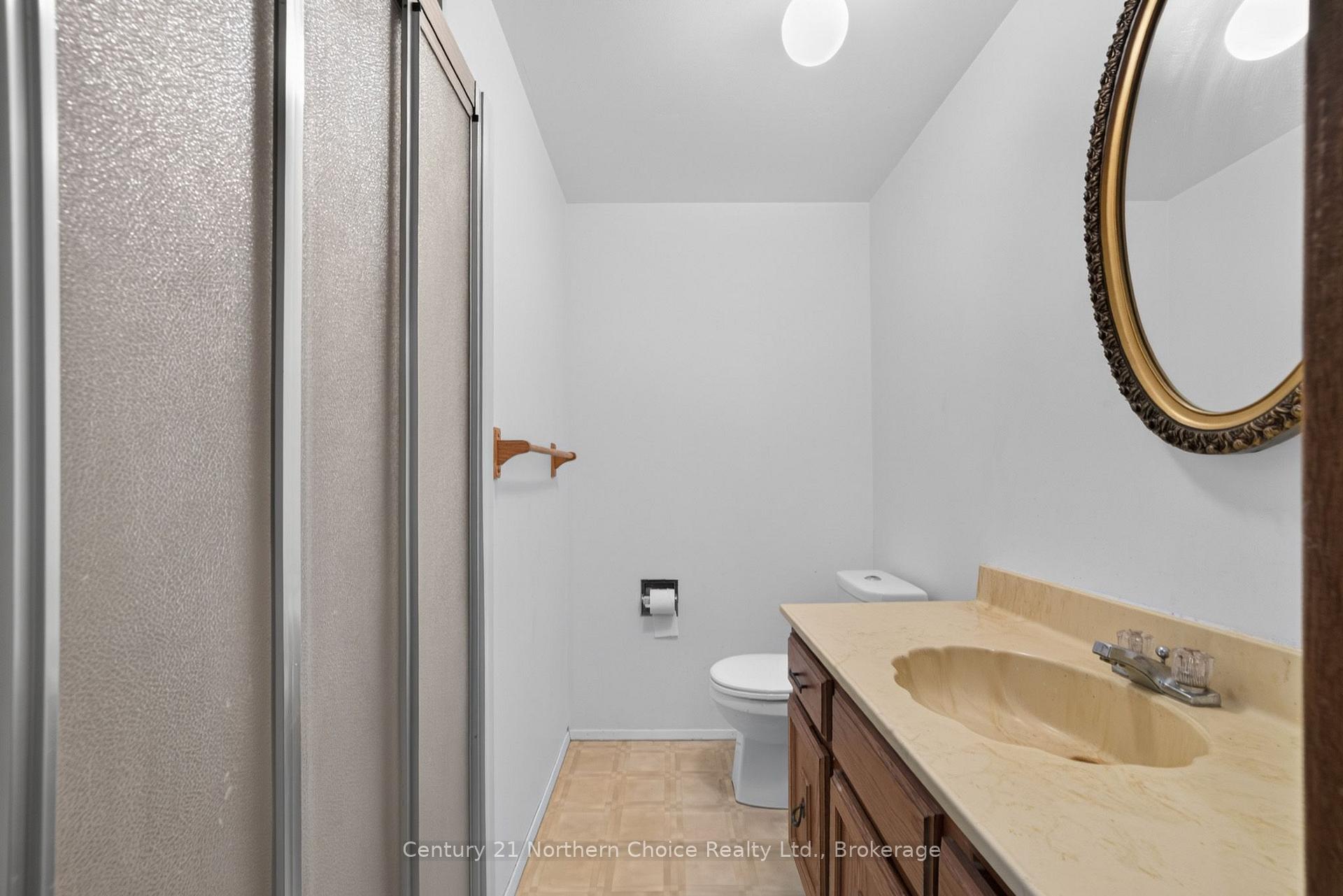 Photo 35 of 25 Cambrian Drive, Kenora, Amethyst — HOMEH