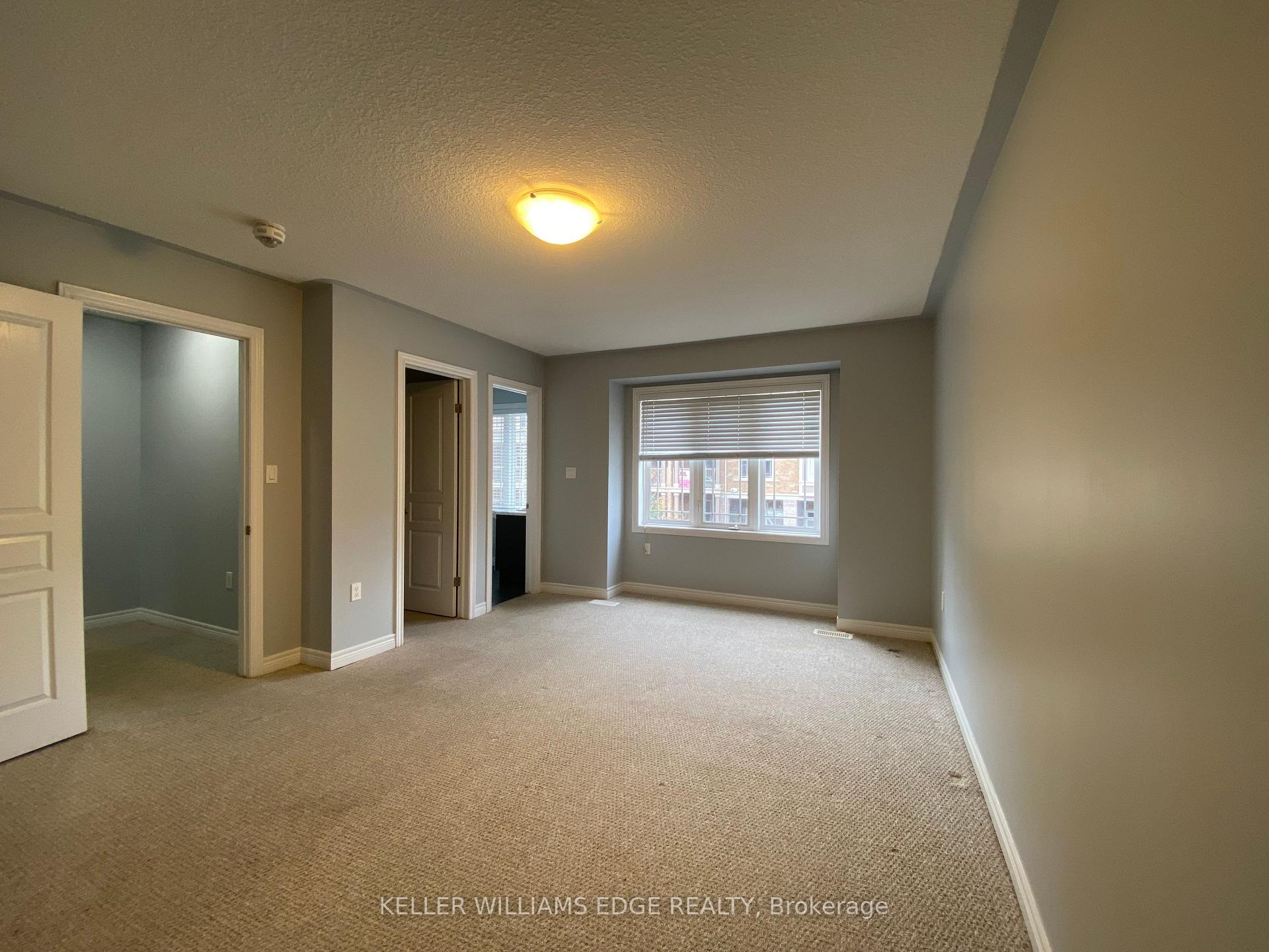 Photo 9 of 90 Bloom Crescent, Hamilton, Rural Glanbrook — HOMEH
