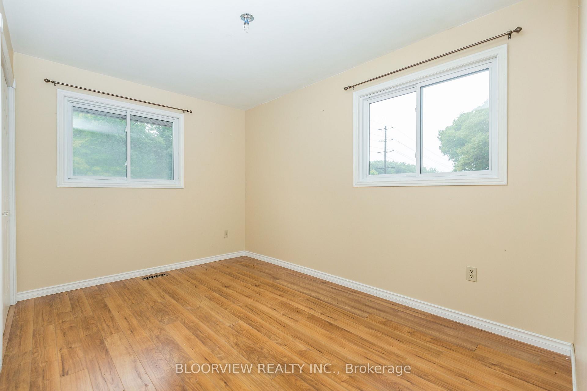 Photo 18 of 9467 County 93 Road, Midland — HOMEH