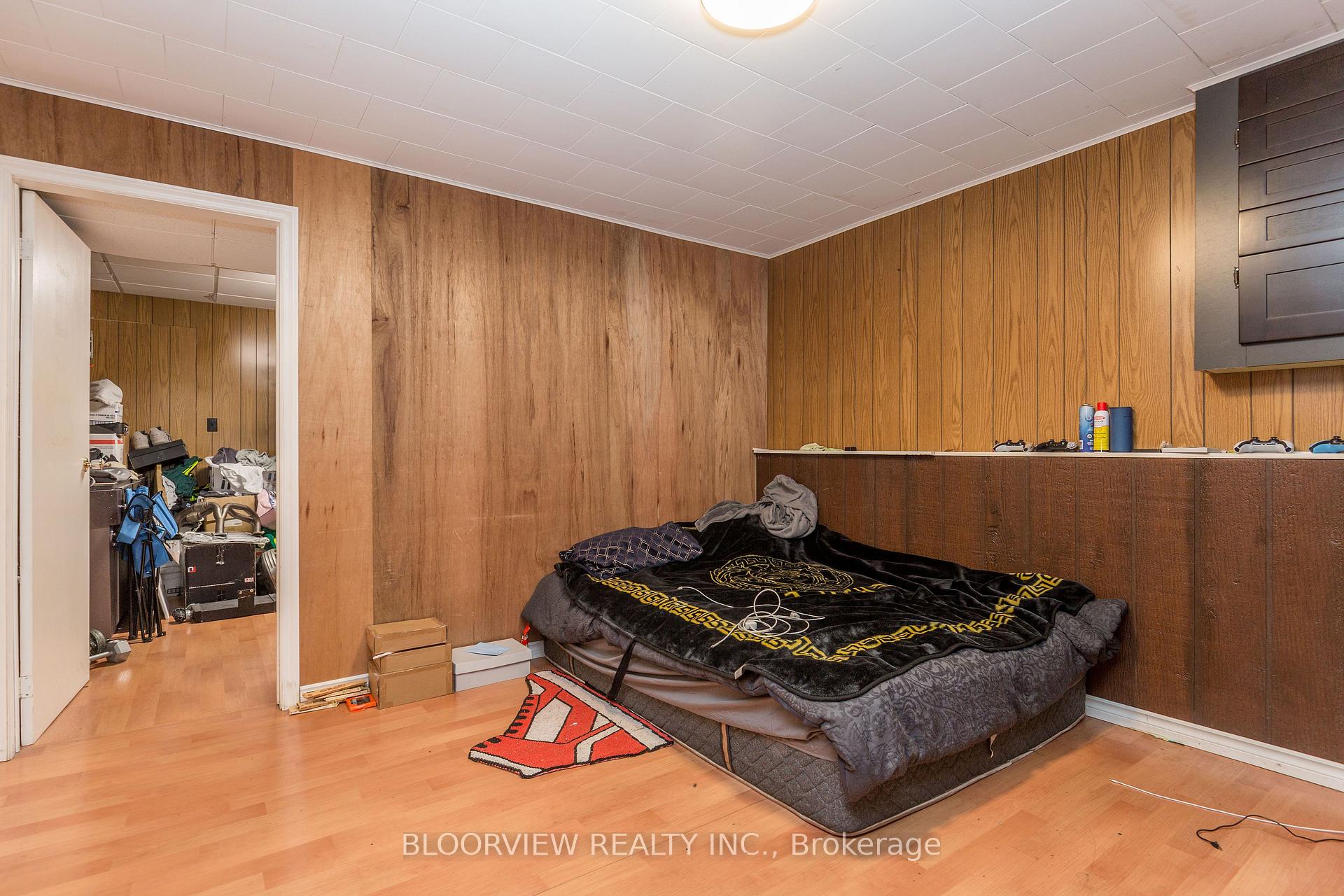 Photo 24 of 9467 County 93 Road, Midland — HOMEH