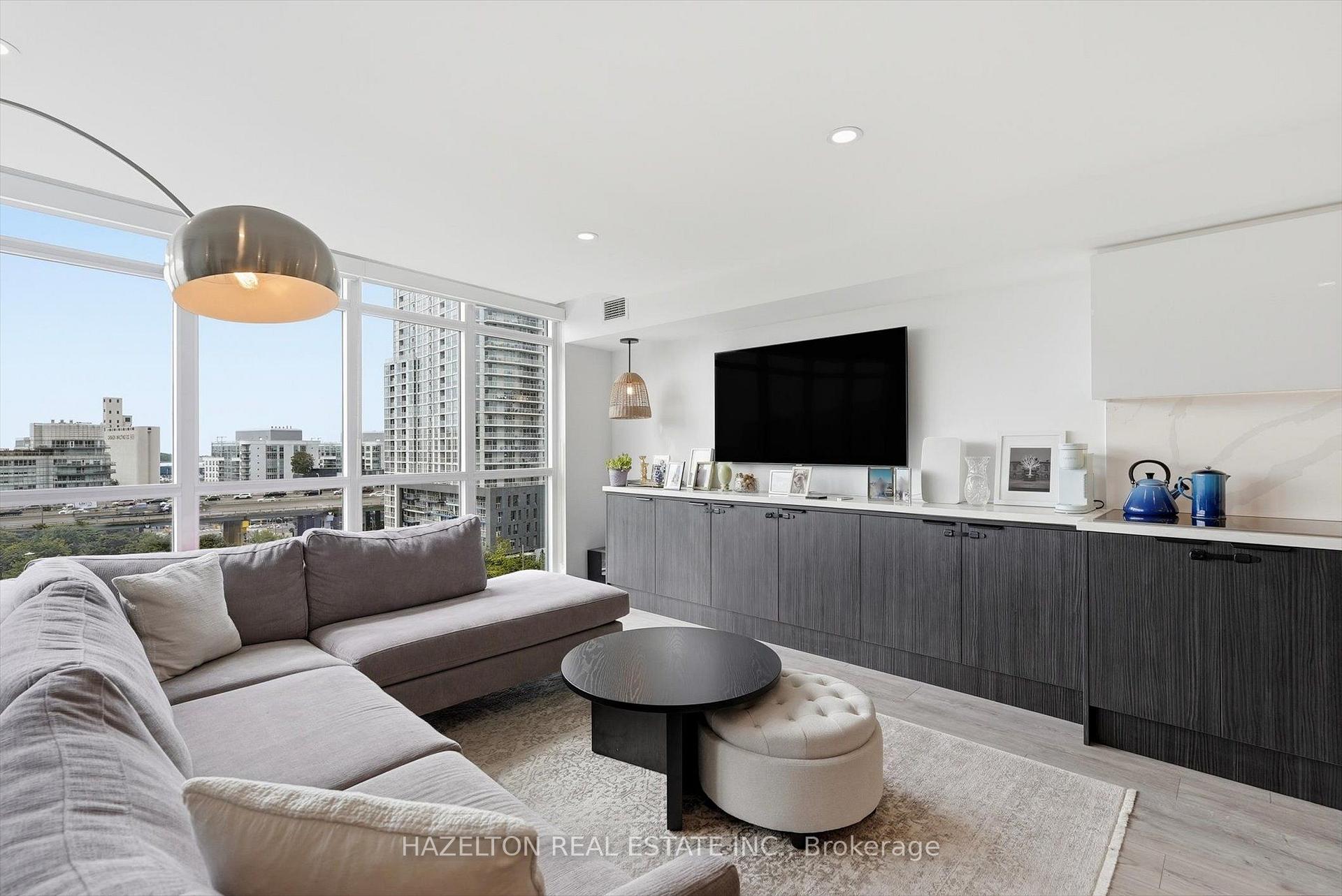 Photo 4 of Unit 858, 151 Dan Leckie Way, Toronto, Waterfront Communities — HOMEH