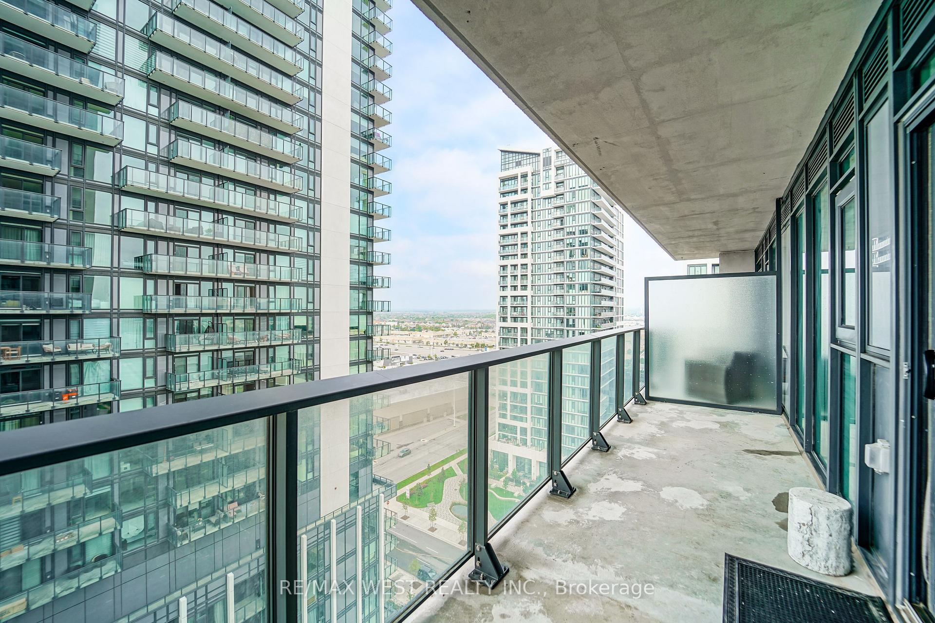 Photo 6 of Unit 1502, 8960 Jane Street, Vaughan, Vellore Village — HOMEH