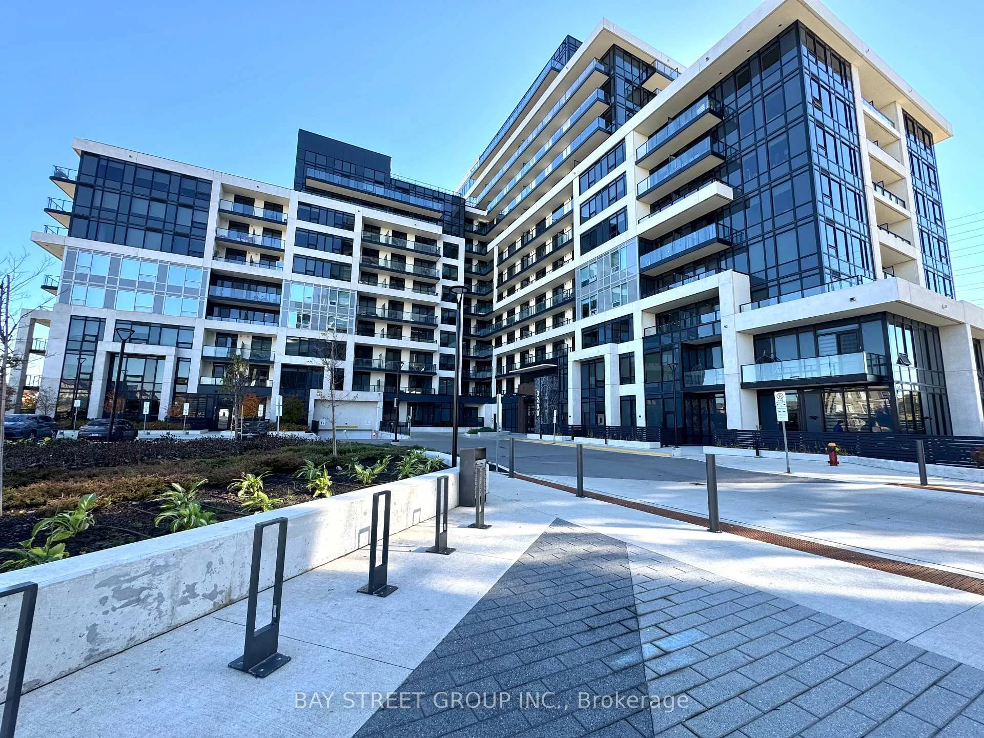 Photo of Unit 315, 3200 William Coltson Avenue