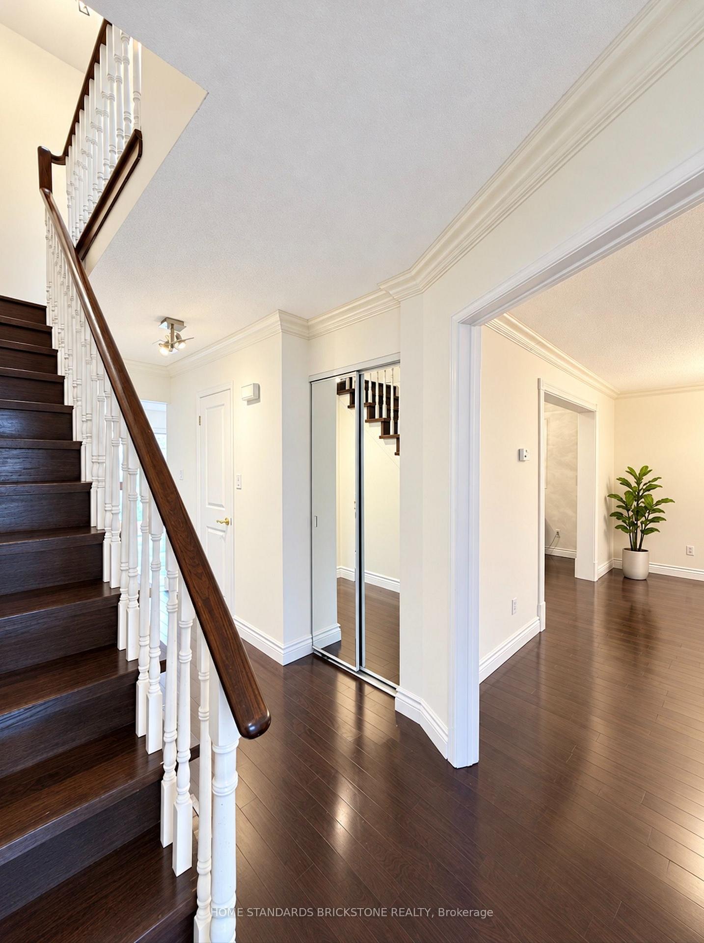 Photo 11 of 171 Brownridge Drive, Vaughan, Brownridge — HOMEH