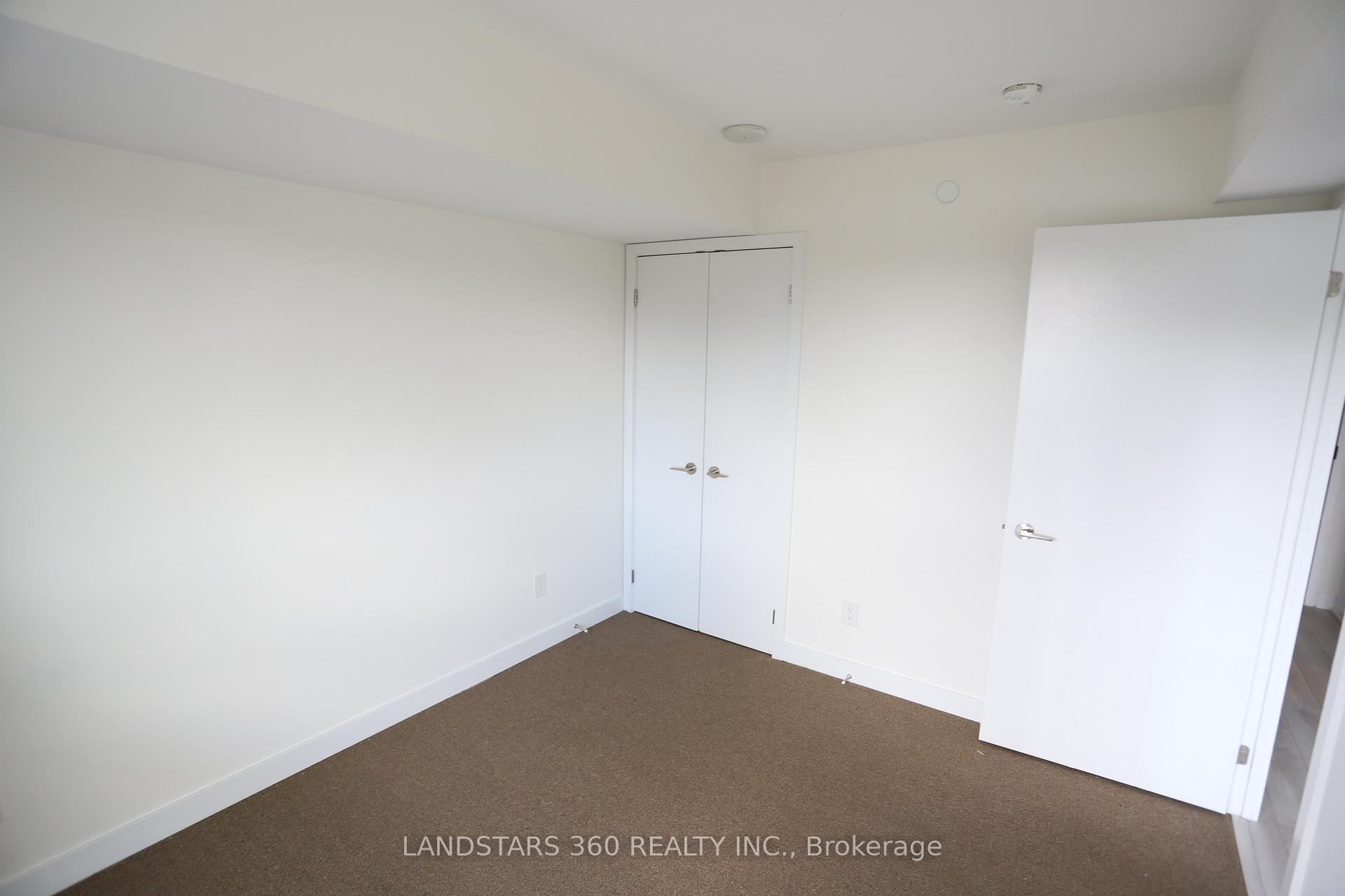 Photo 6 of Unit 421, 160 Flemington Road, North York, Yorkdale-Glen Park — HOMEH