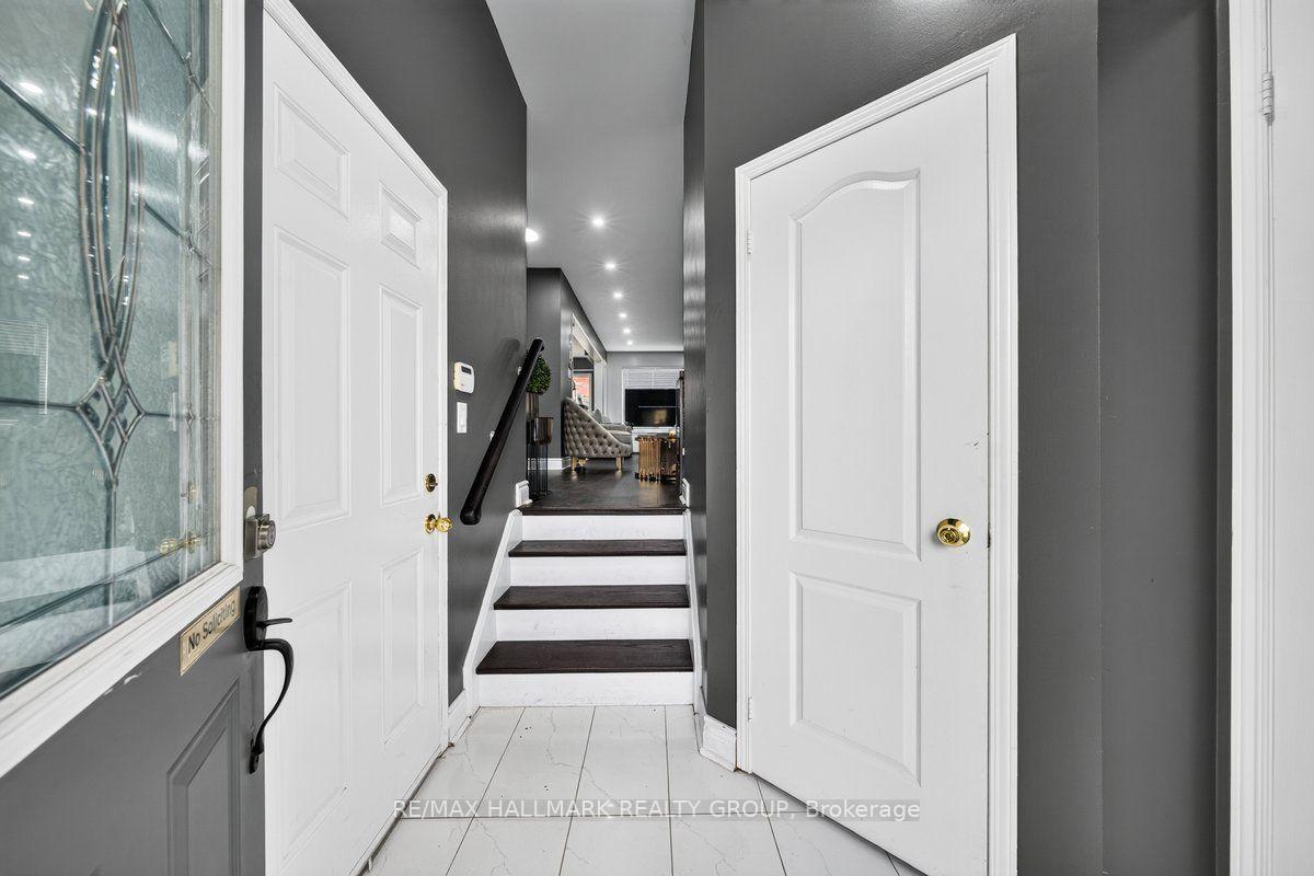 Photo 3 of 3155 Cabano Crescent, Mississauga, Churchill Meadows — HOMEH