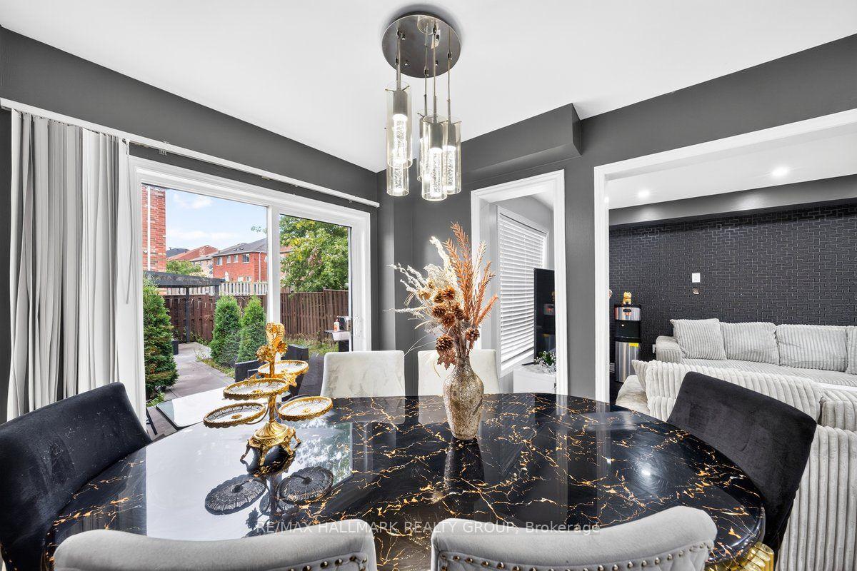 Photo 11 of 3155 Cabano Crescent, Mississauga, Churchill Meadows — HOMEH