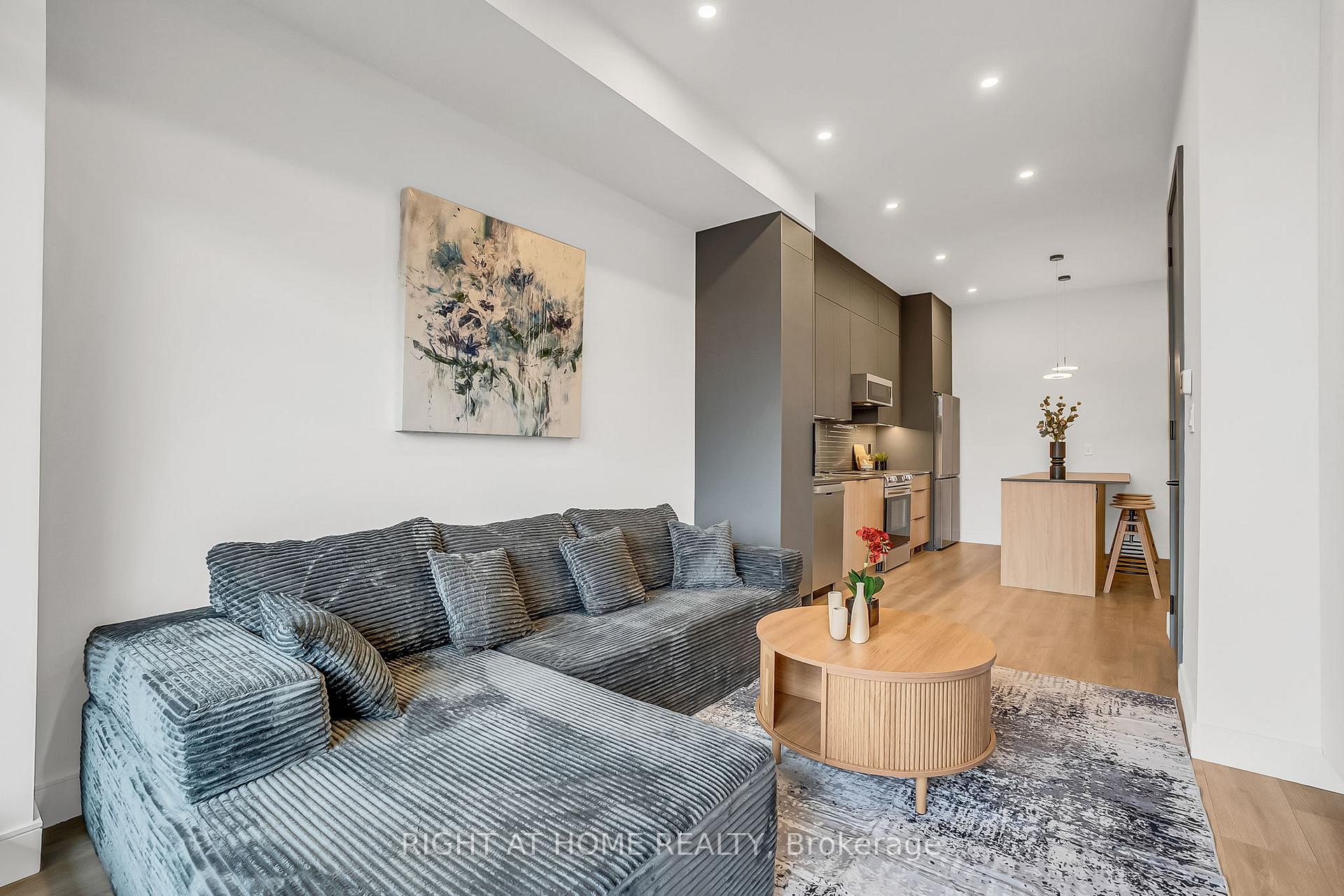 Photo 4 of Unit Unit 2, 1169 Davenport Road, Toronto, Wychwood — HOMEH