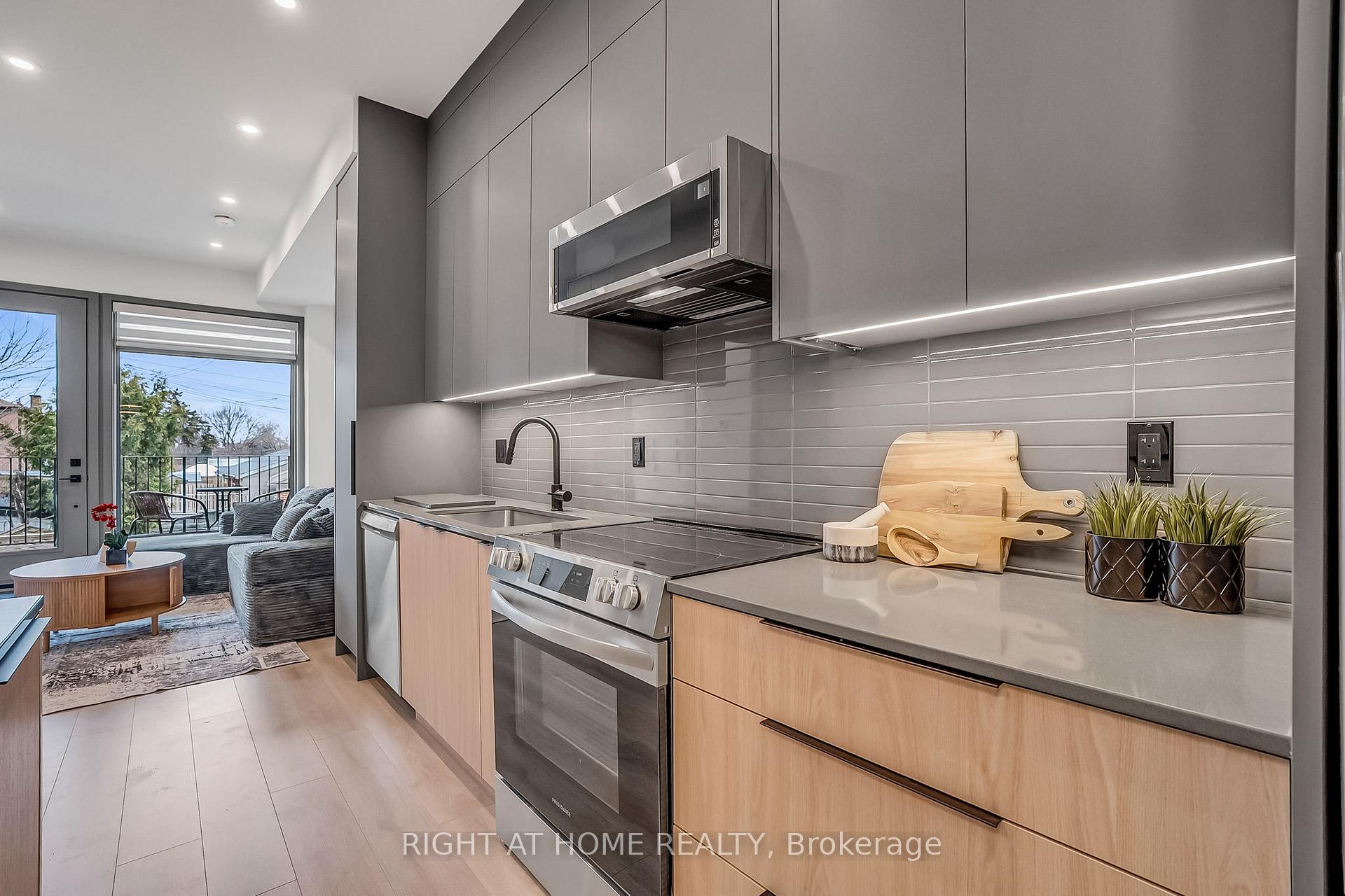 Photo 9 of Unit Unit 2, 1169 Davenport Road, Toronto, Wychwood — HOMEH