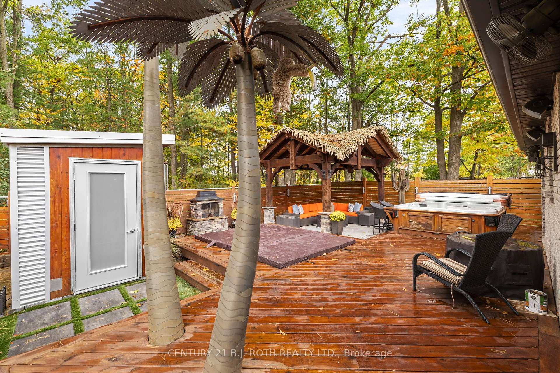 Photo 30 of 61 Orwell Crescent, Barrie, Letitia Heights — HOMEH