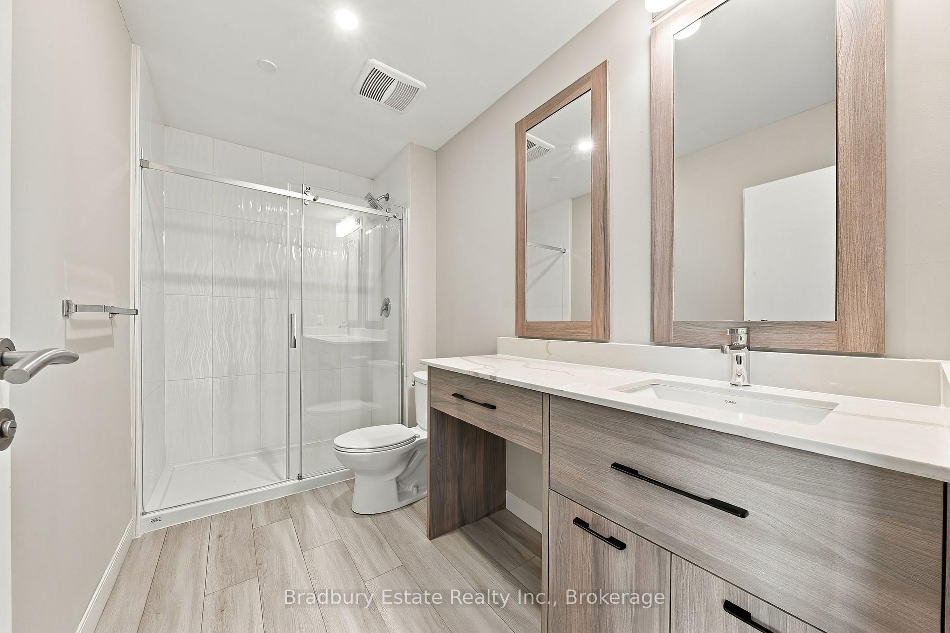 Photo 15 of Unit 1009, 20 George Street, Hamilton, Central — HOMEH