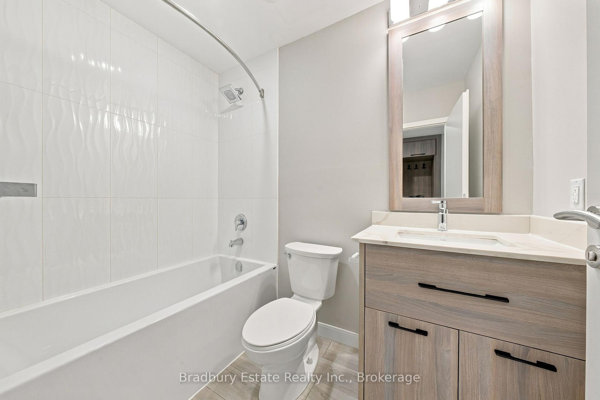 Photo 17 of Unit 1009, 20 George Street, Hamilton, Central — HOMEH