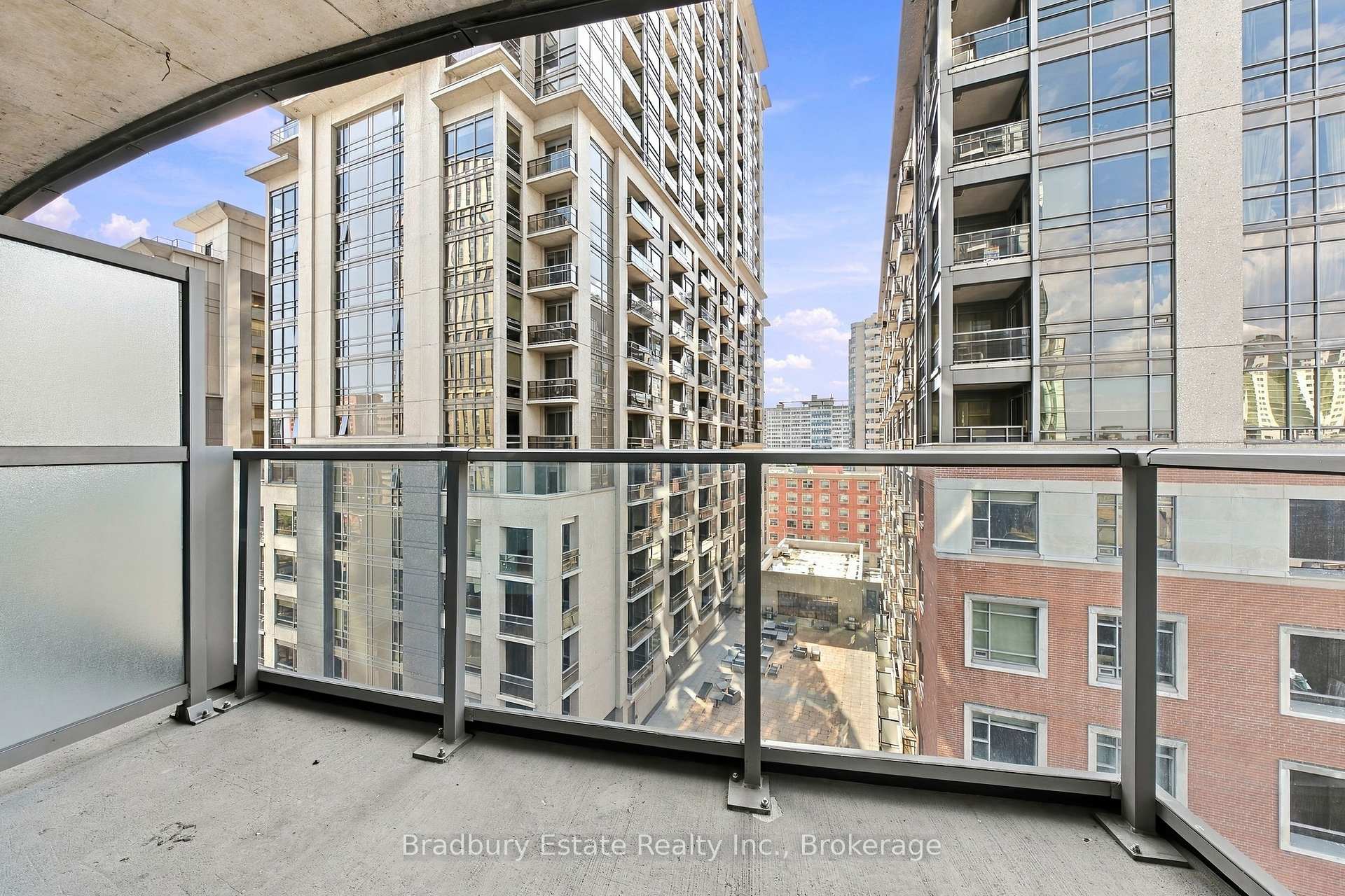Photo 18 of Unit 1009, 20 George Street, Hamilton, Central — HOMEH