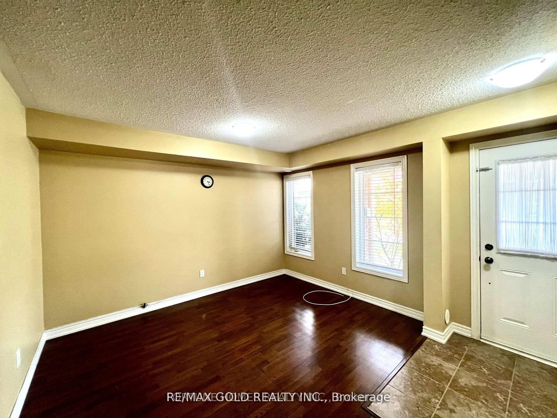 Photo 10 of 161 Inspire Boulevard, Brampton, Sandringham-Wellington North — HOMEH