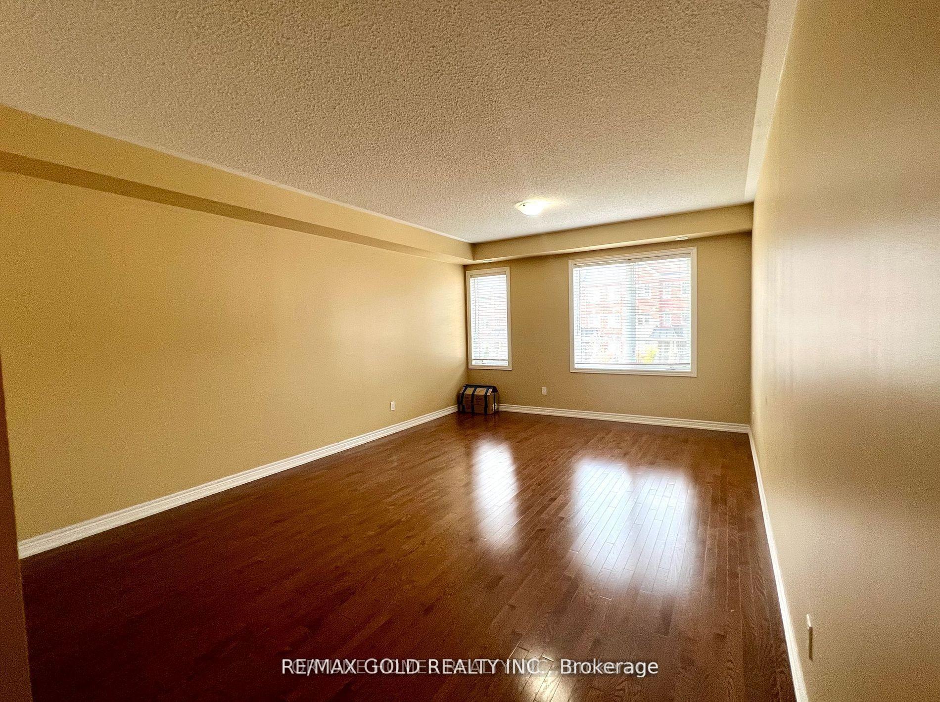 Photo 12 of 161 Inspire Boulevard, Brampton, Sandringham-Wellington North — HOMEH