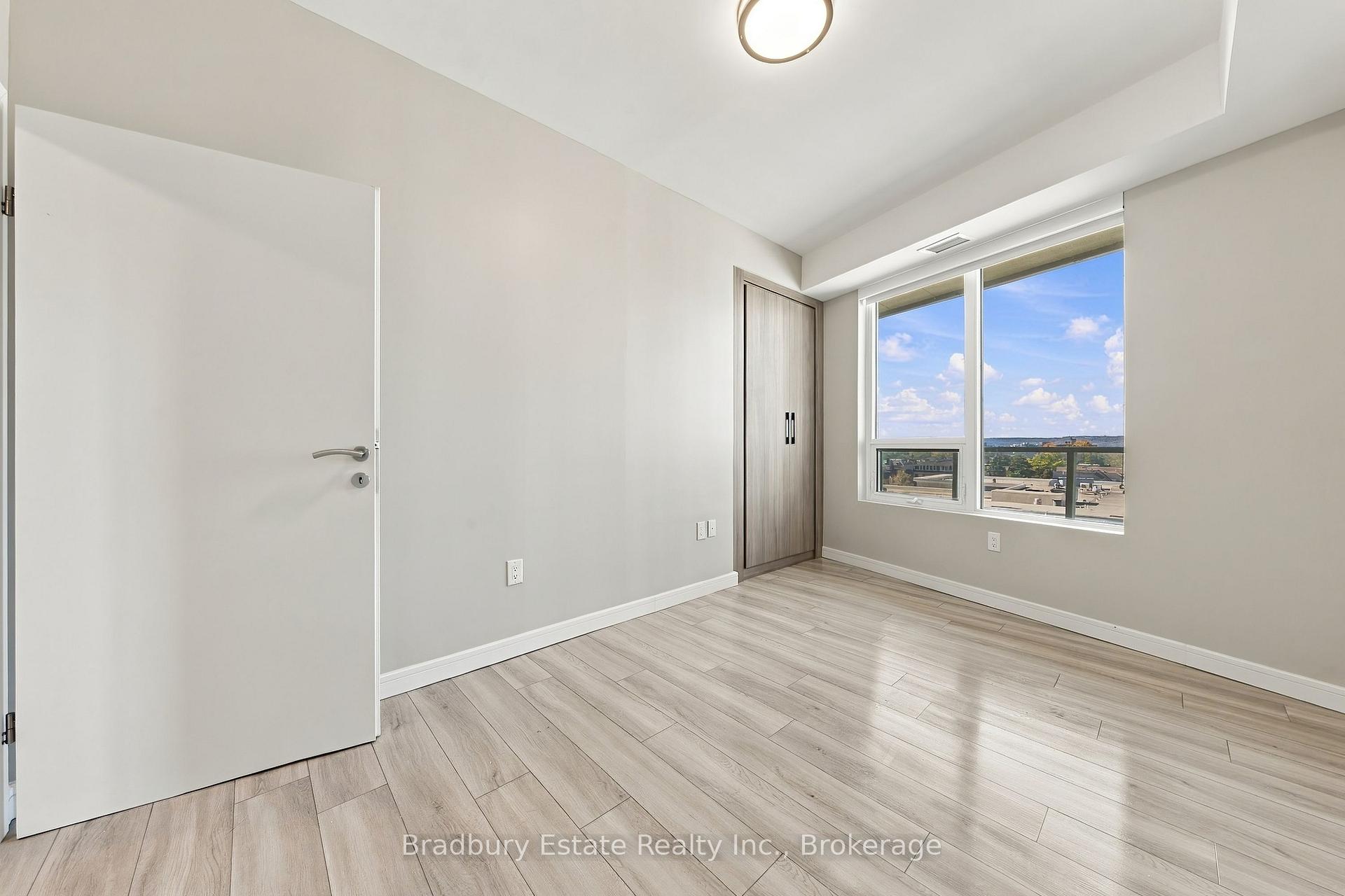 Photo 11 of Unit 1002, 20 George Street, Hamilton, Central — HOMEH