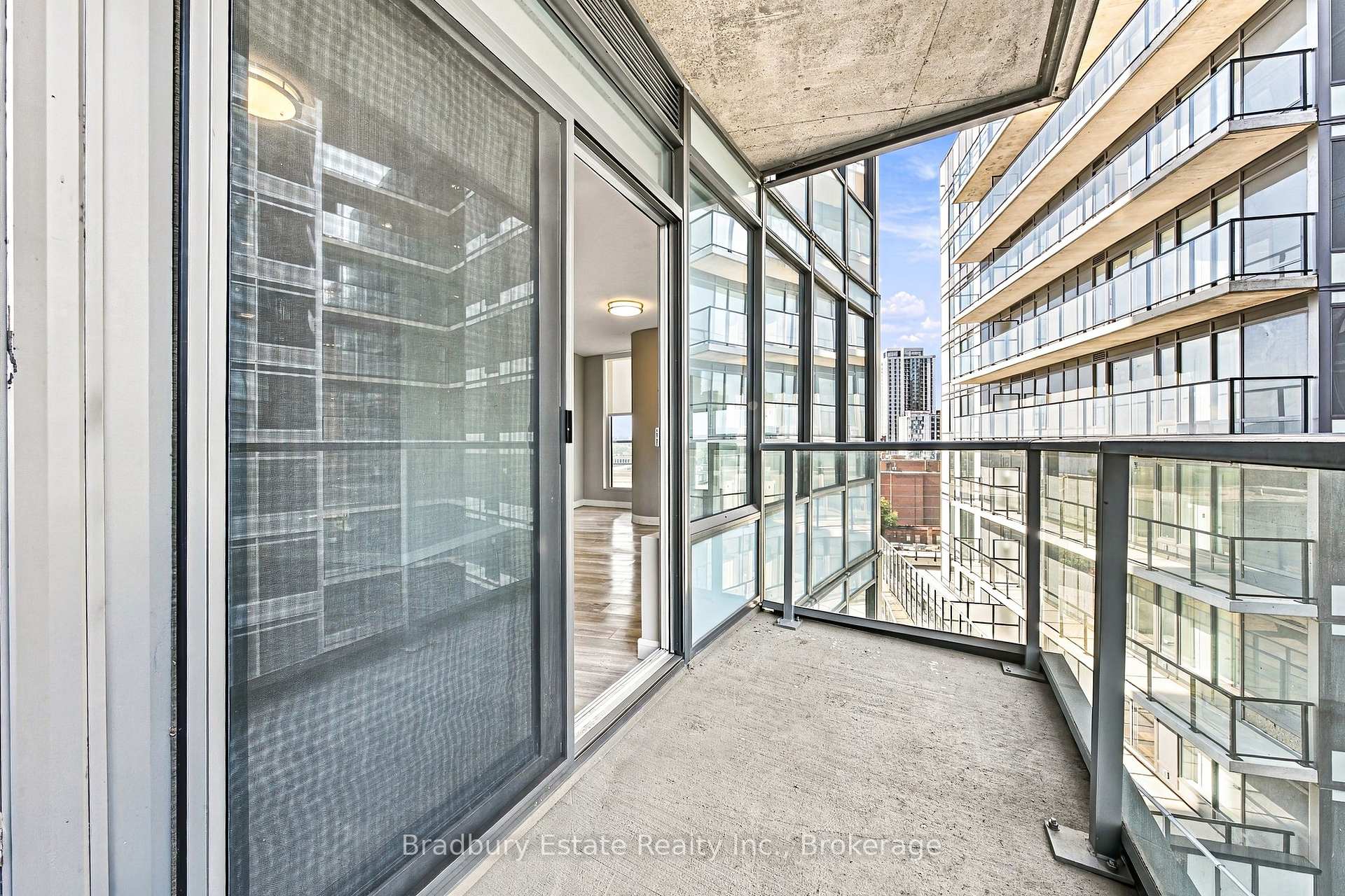Photo 16 of Unit 1002, 20 George Street, Hamilton, Central — HOMEH