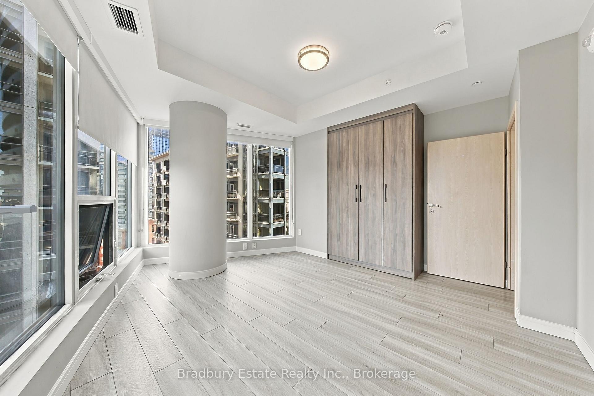 Photo 23 of Unit 1207, 20 George Street, Hamilton, Central — HOMEH
