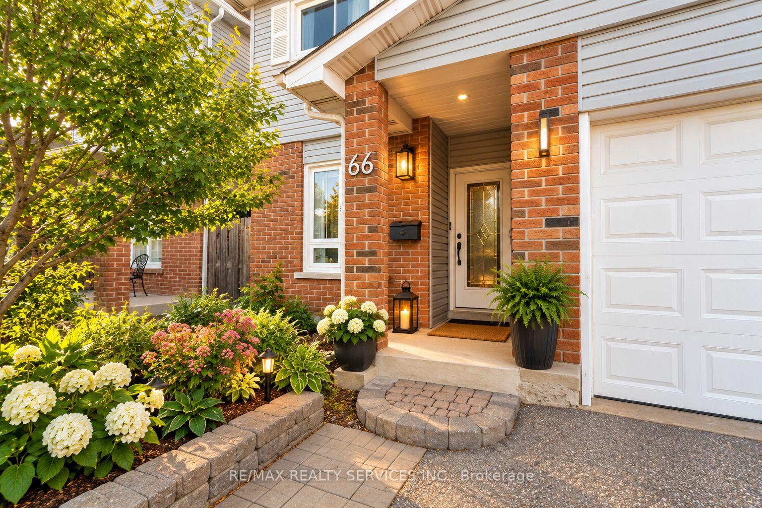Photo 3 of 66 Hockley Path, Brampton, Madoc — HOMEH