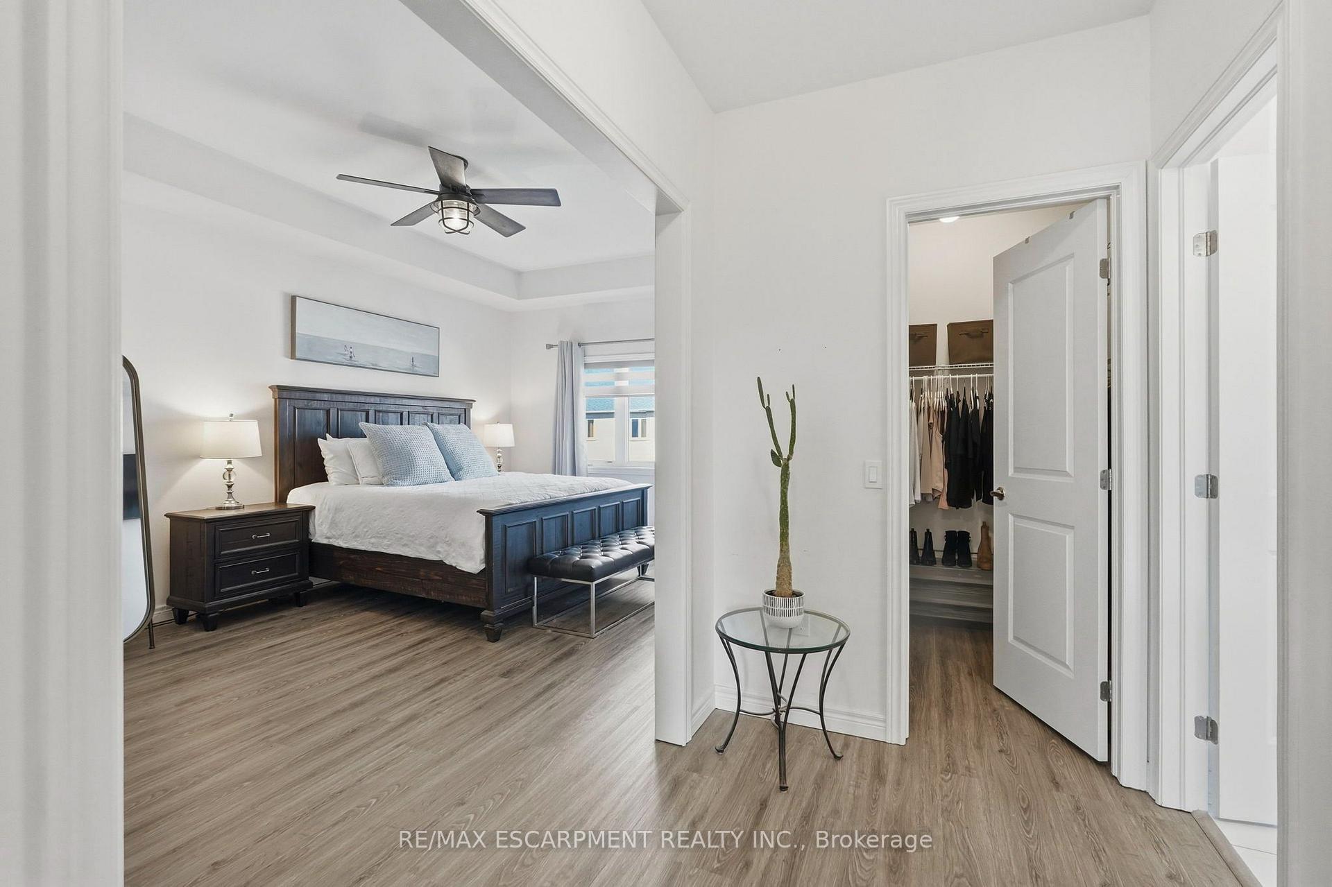 Photo 16 of 193 Whittington Drive, Hamilton, Ancaster — HOMEH