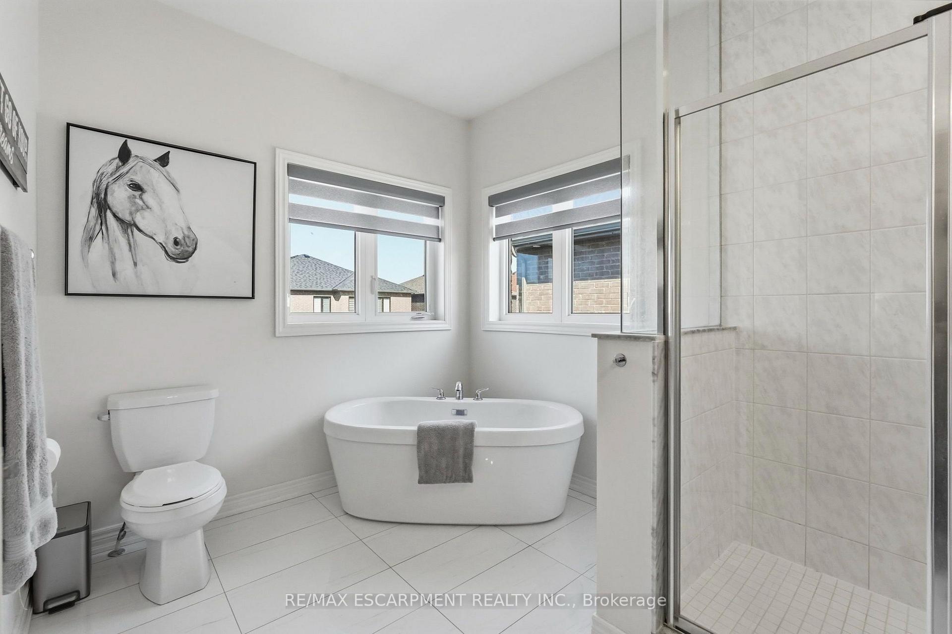 Photo 19 of 193 Whittington Drive, Hamilton, Ancaster — HOMEH