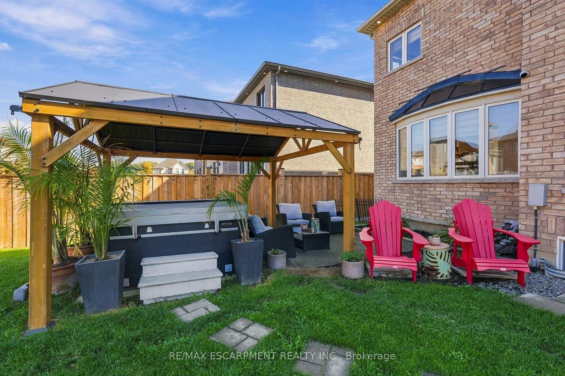 Photo 28 of 193 Whittington Drive, Hamilton, Ancaster — HOMEH