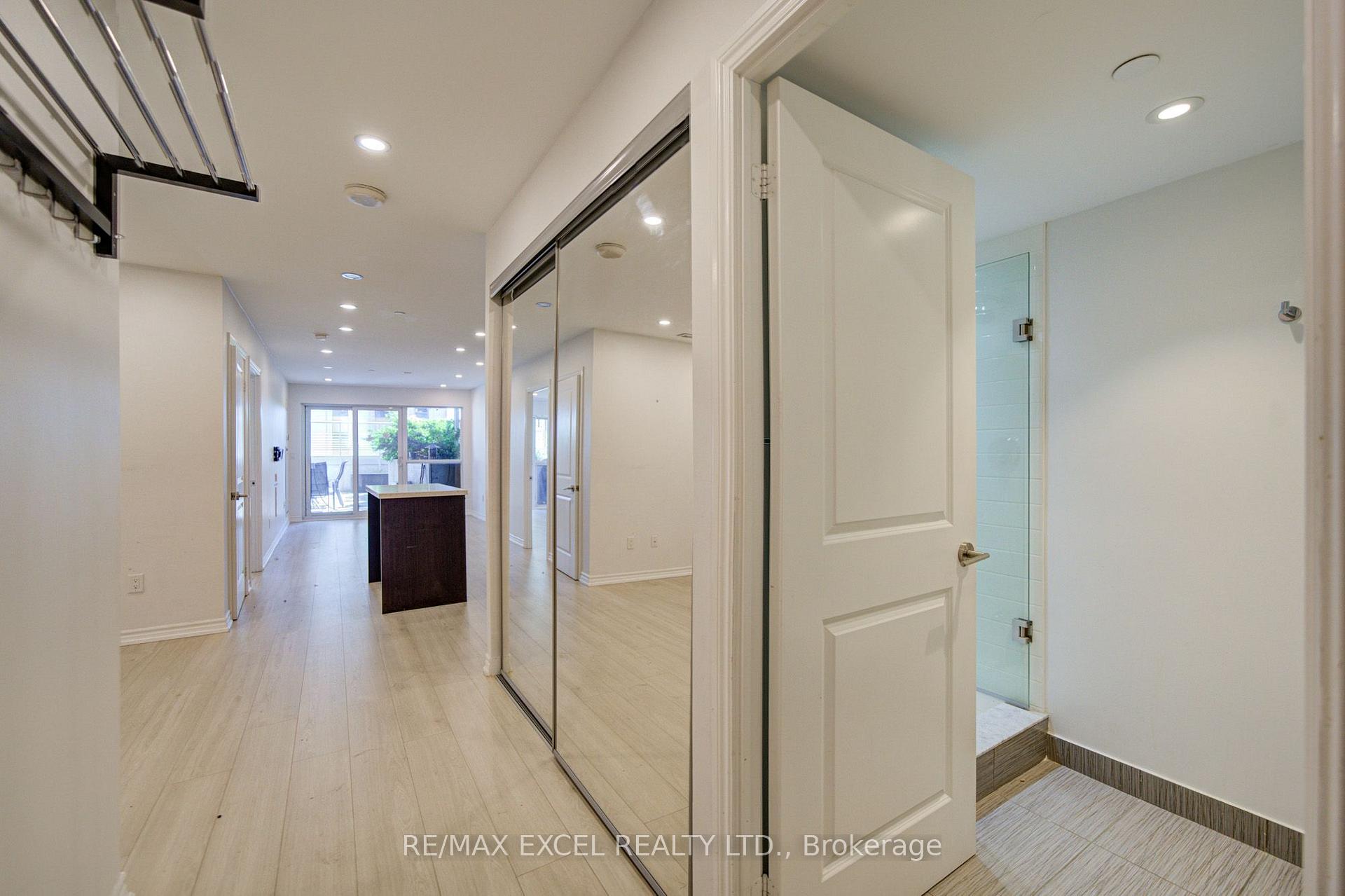 Photo 9 of Unit 503, 386 Yonge Street, Toronto, Bay Street Corridor — HOMEH