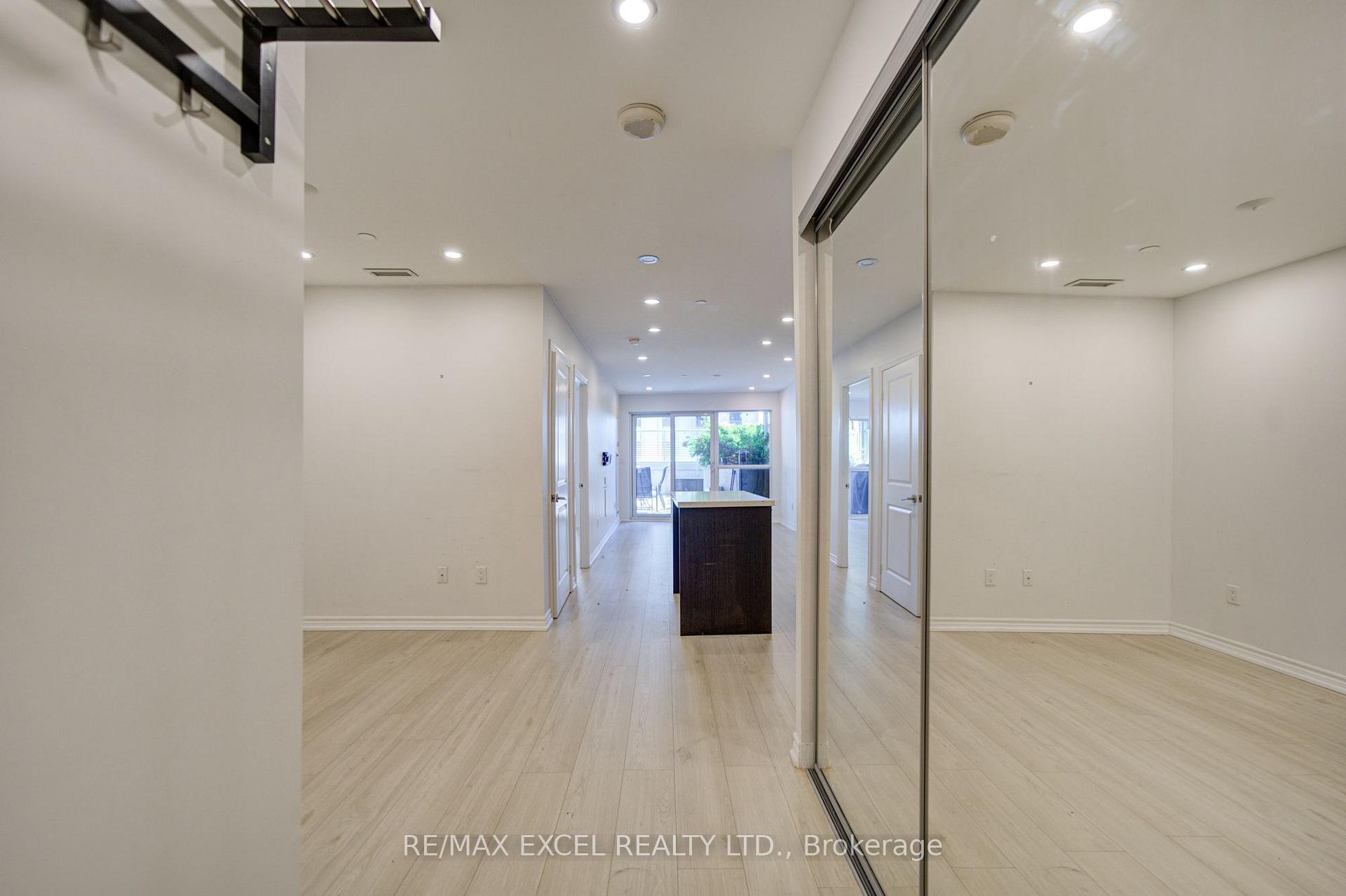 Photo 10 of Unit 503, 386 Yonge Street, Toronto, Bay Street Corridor — HOMEH