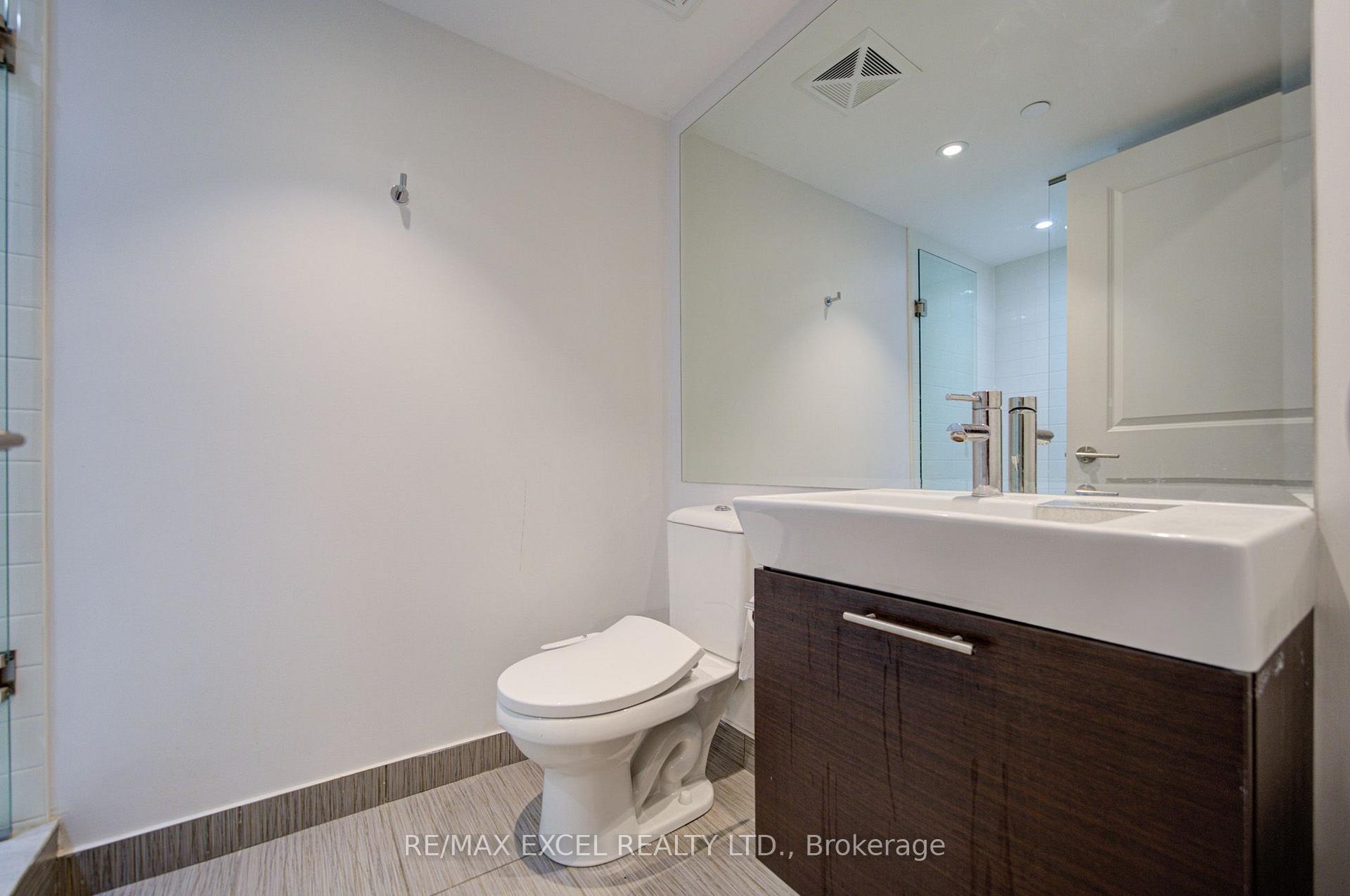Photo 11 of Unit 503, 386 Yonge Street, Toronto, Bay Street Corridor — HOMEH
