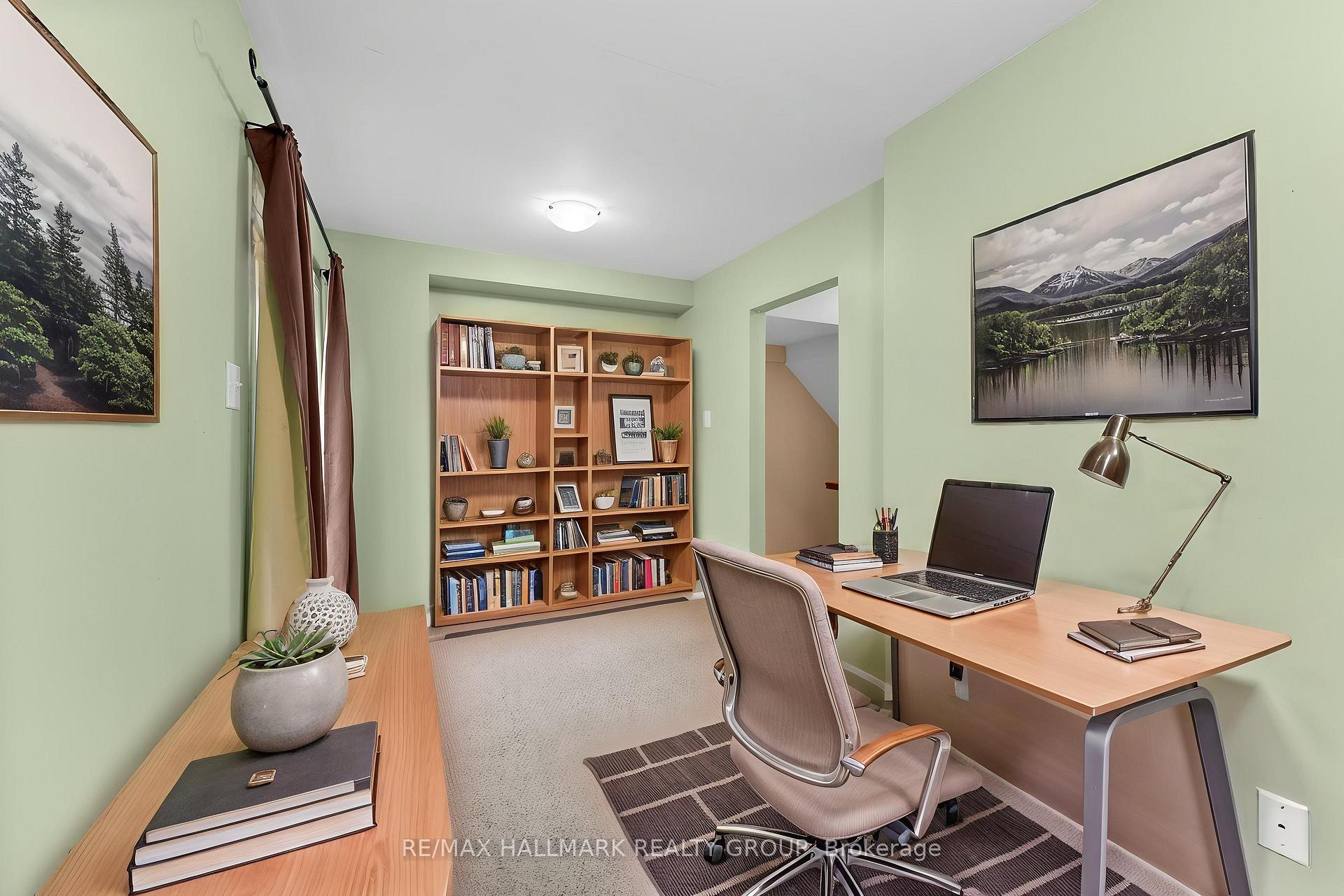 Photo 8 of 584 Simran Private, Ottawa, Barrhaven - Cedargrove/Fraserdale — HOMEH
