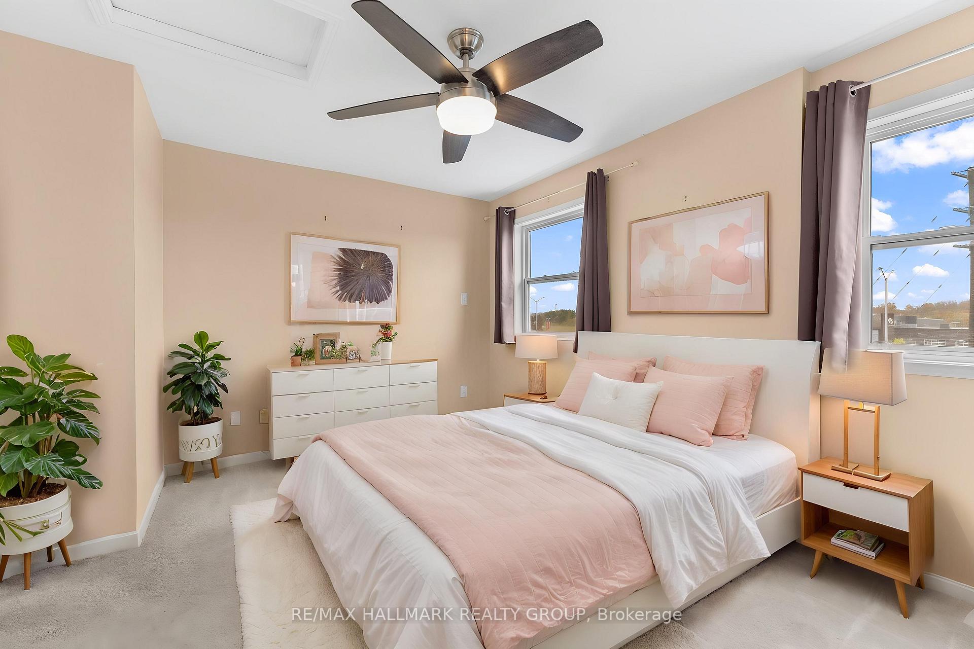 Photo 34 of 584 Simran Private, Ottawa, Barrhaven - Cedargrove/Fraserdale — HOMEH