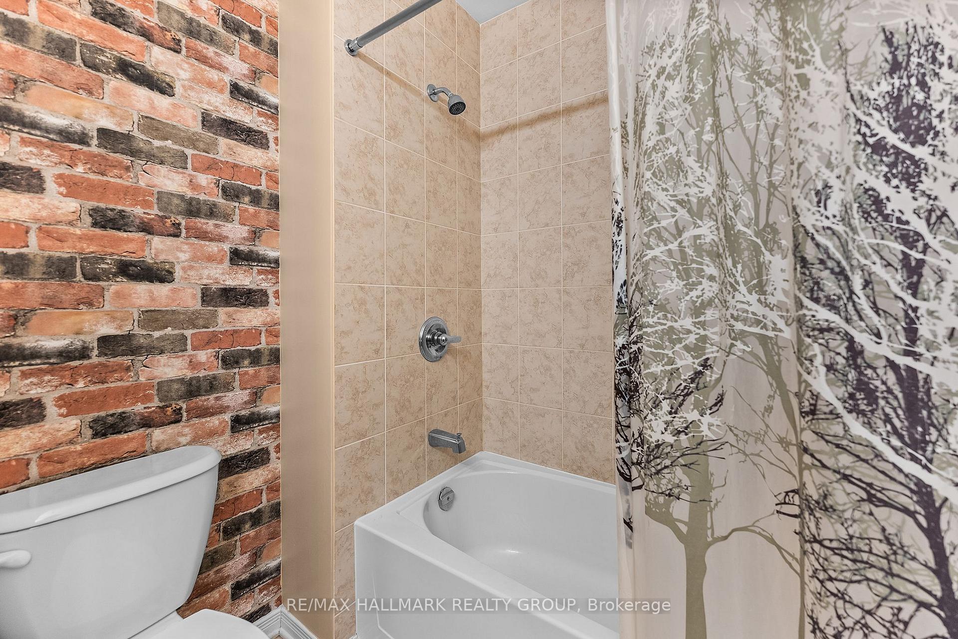 Photo 42 of 584 Simran Private, Ottawa, Barrhaven - Cedargrove/Fraserdale — HOMEH