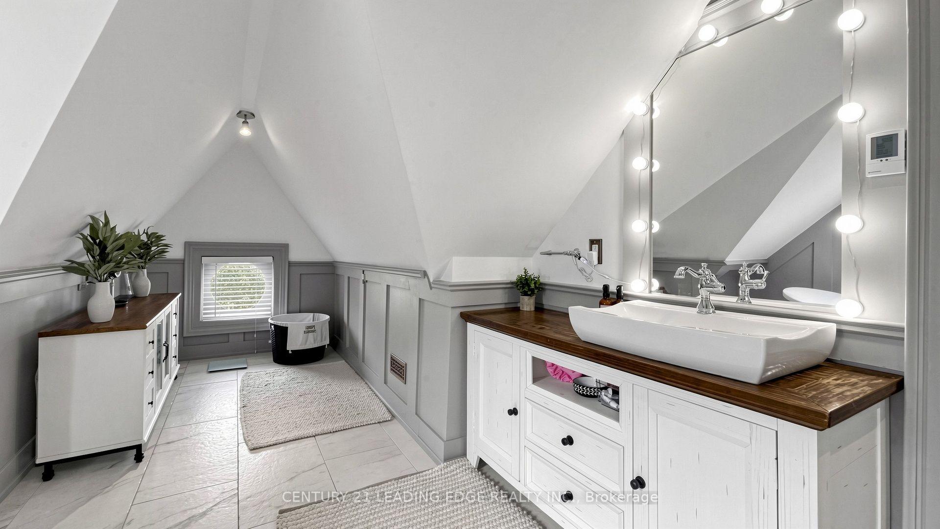 Photo 31 of 6 Aileen Lewis Court, Markham, Wismer — HOMEH