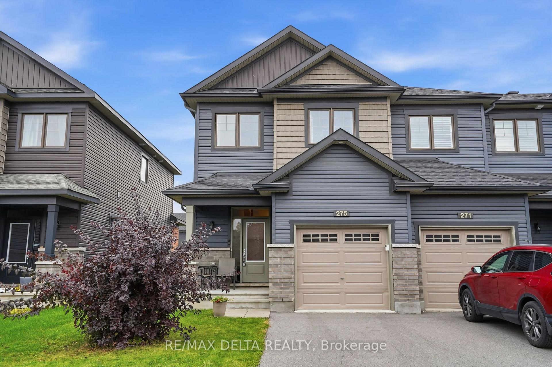Photo of 275 De L'Etang Street